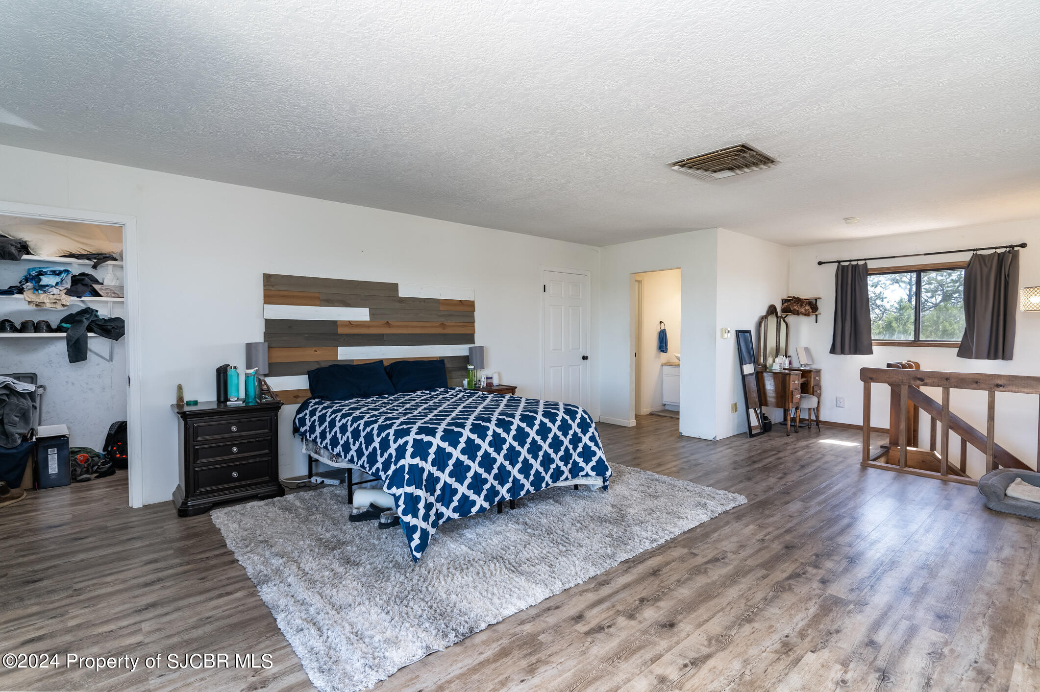 5715 ENSENADA Way