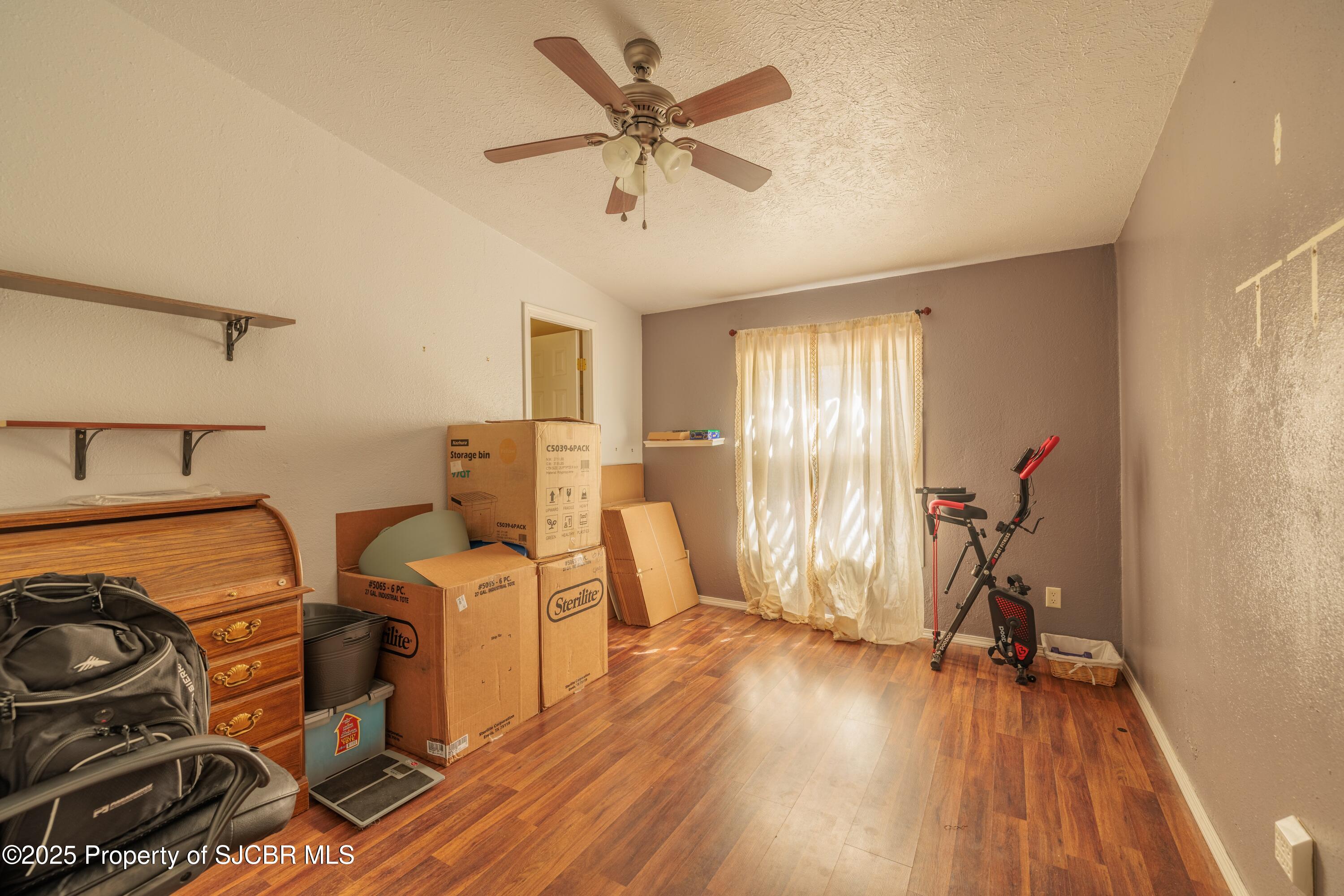 909 ROAD 4990