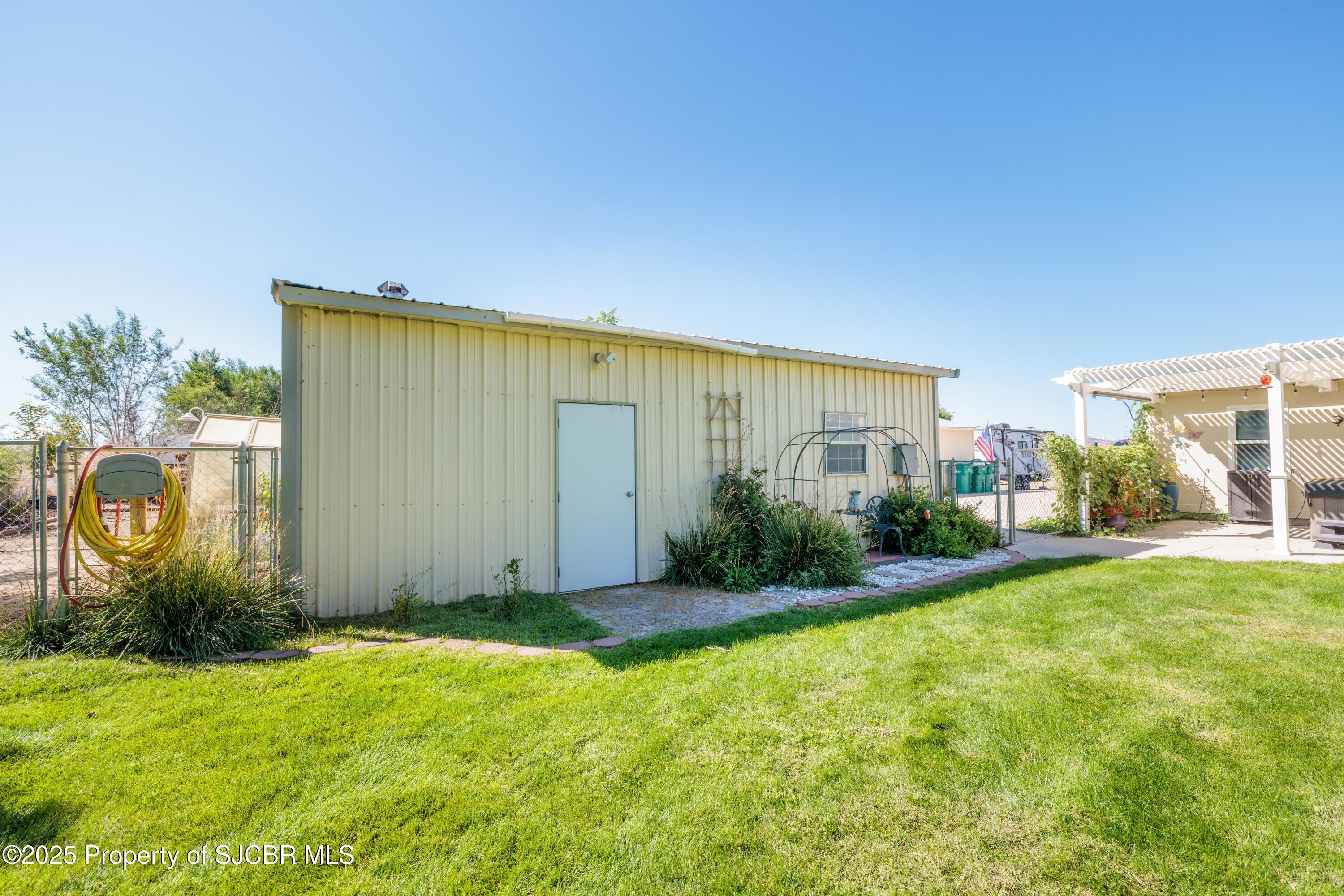 909 ROAD 4990