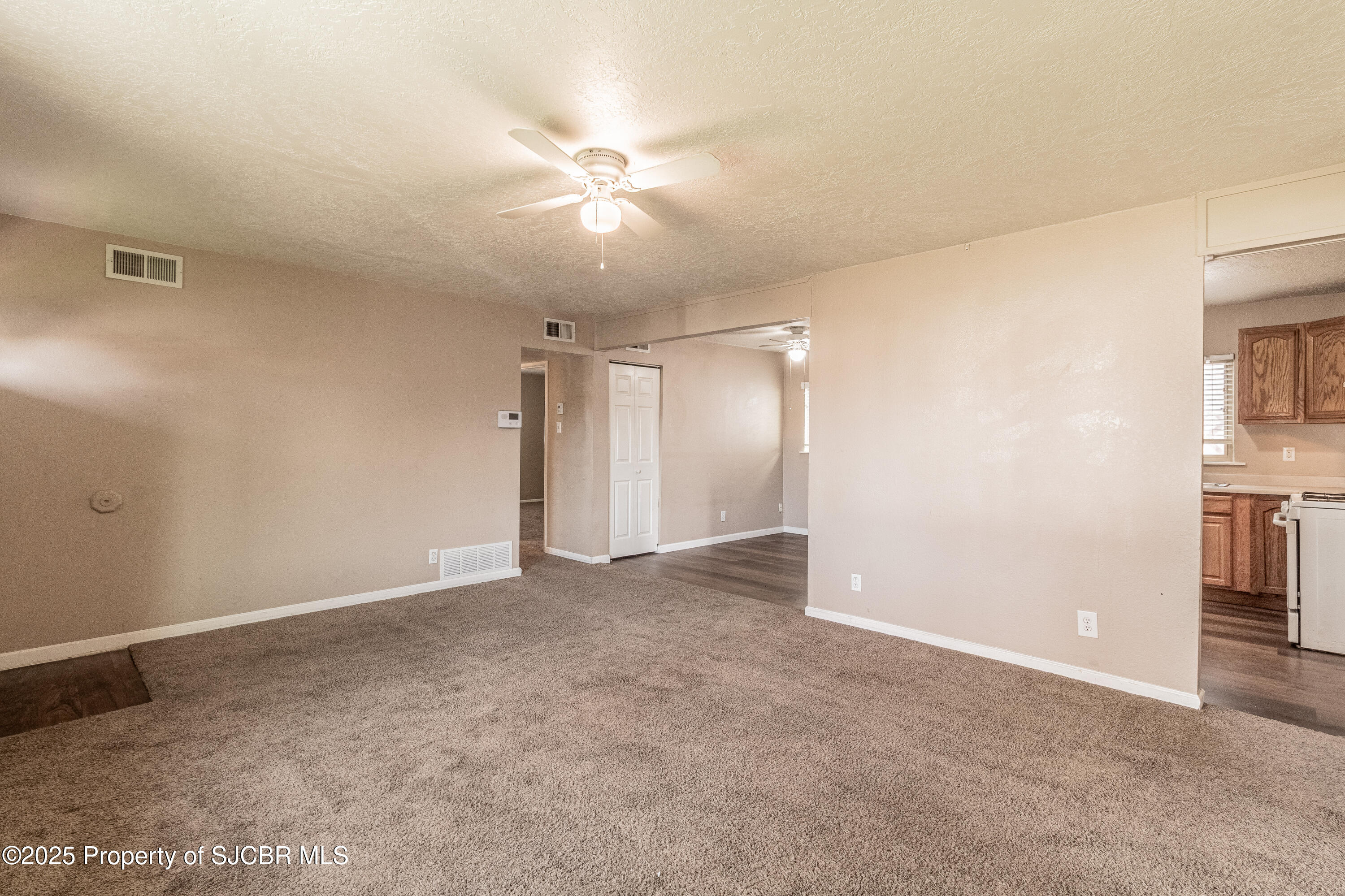 1502 N MESA VERDE Avenue