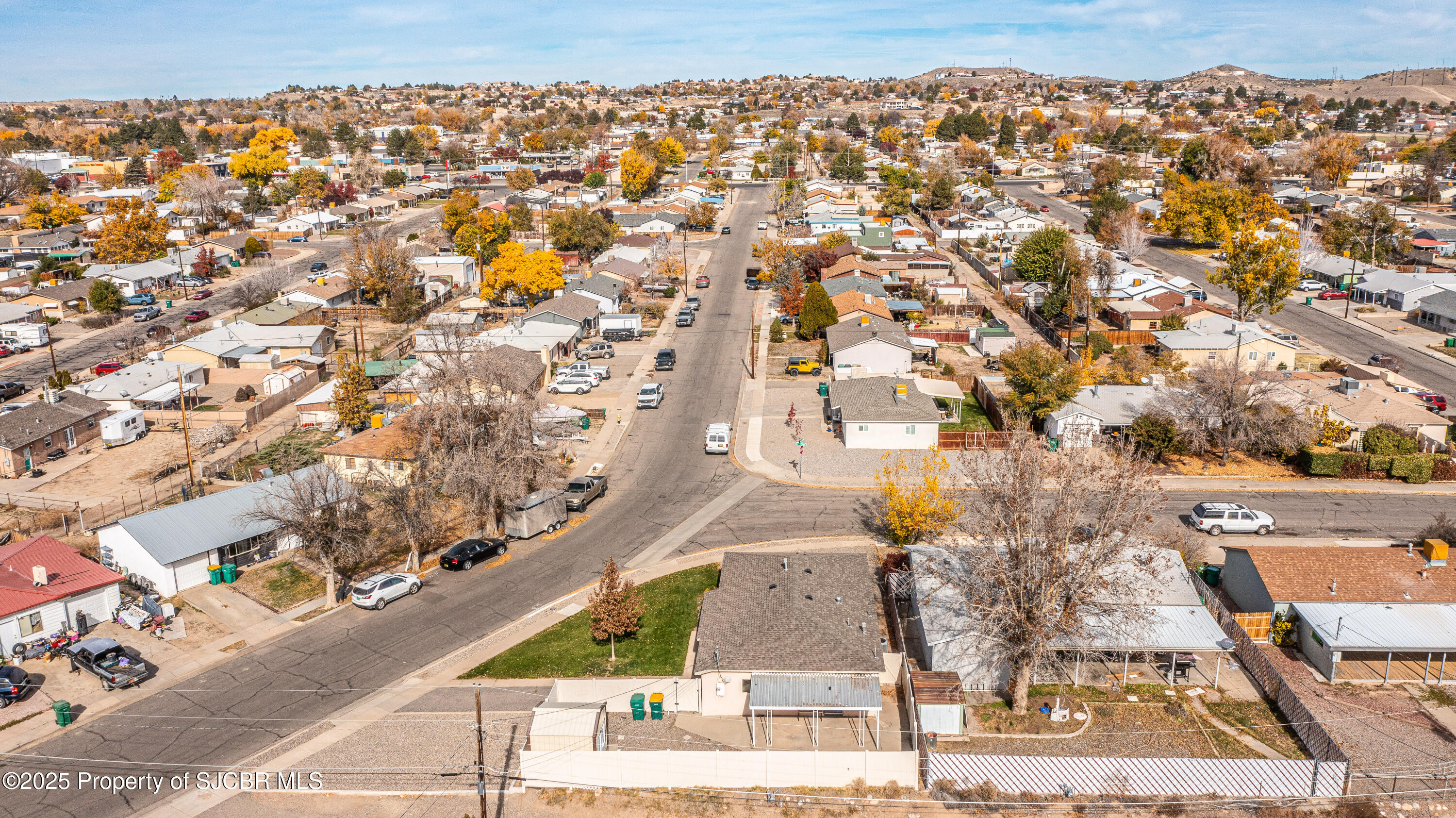 1502 N MESA VERDE Avenue