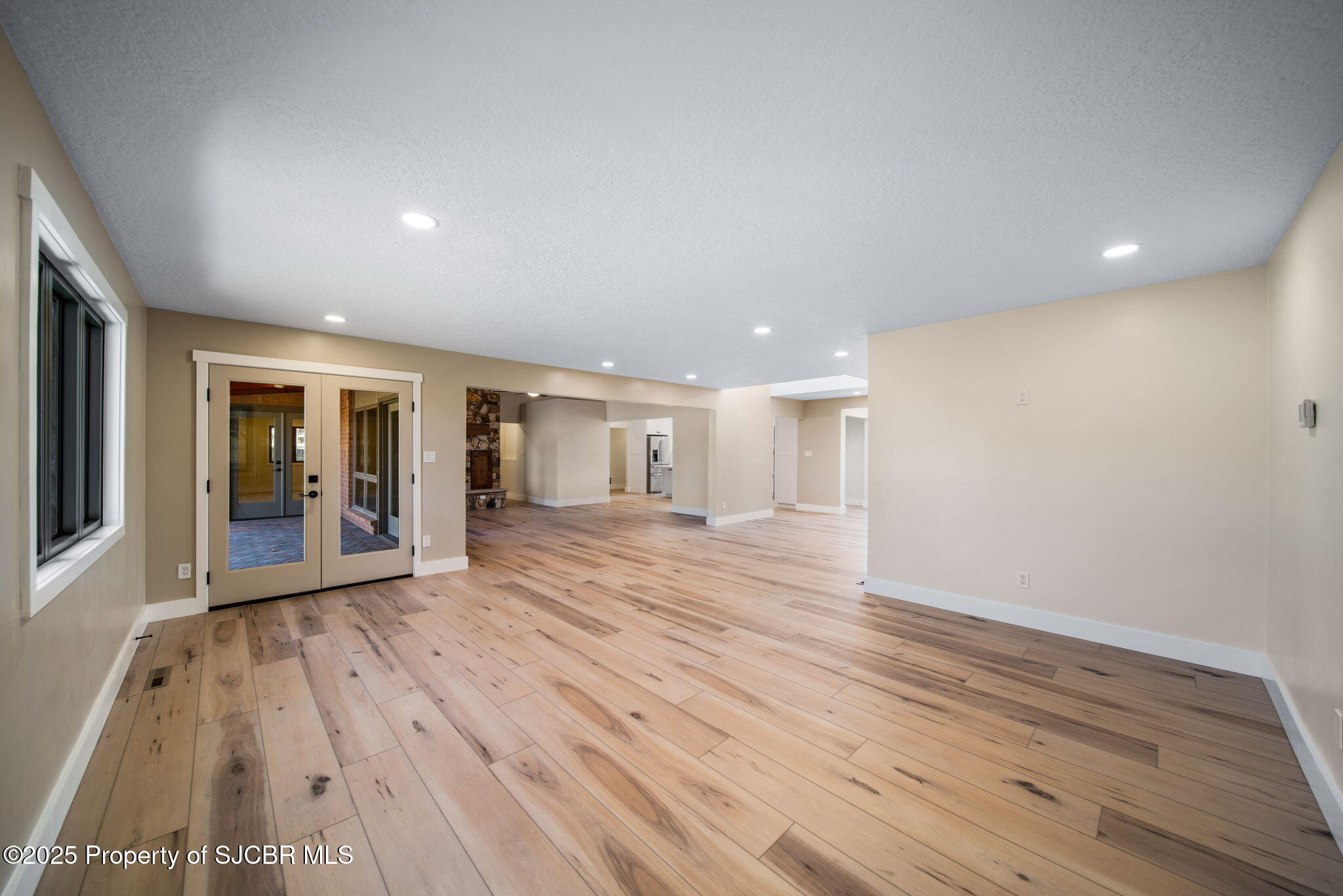 5425 SANTA THERESA Court