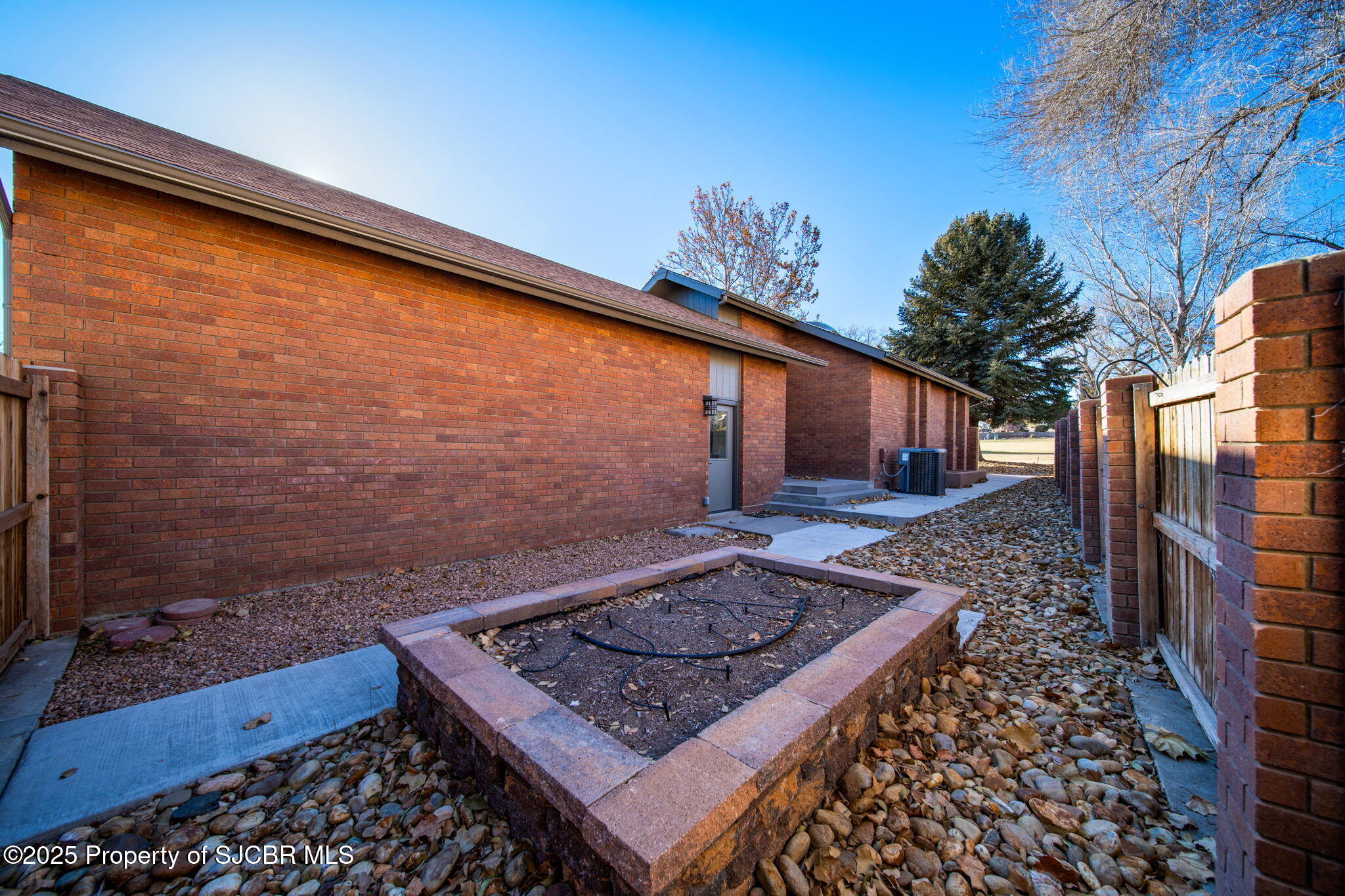 5425 SANTA THERESA Court
