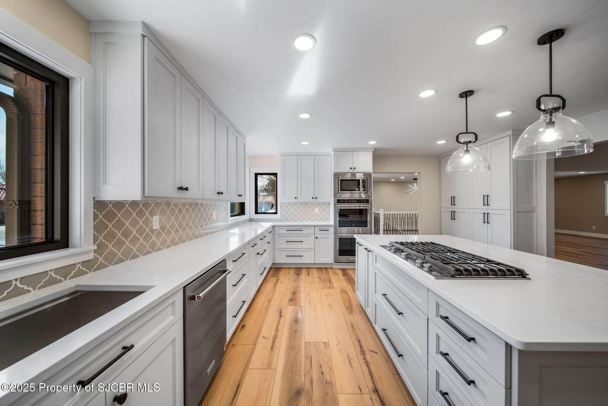 5425 SANTA THERESA Court