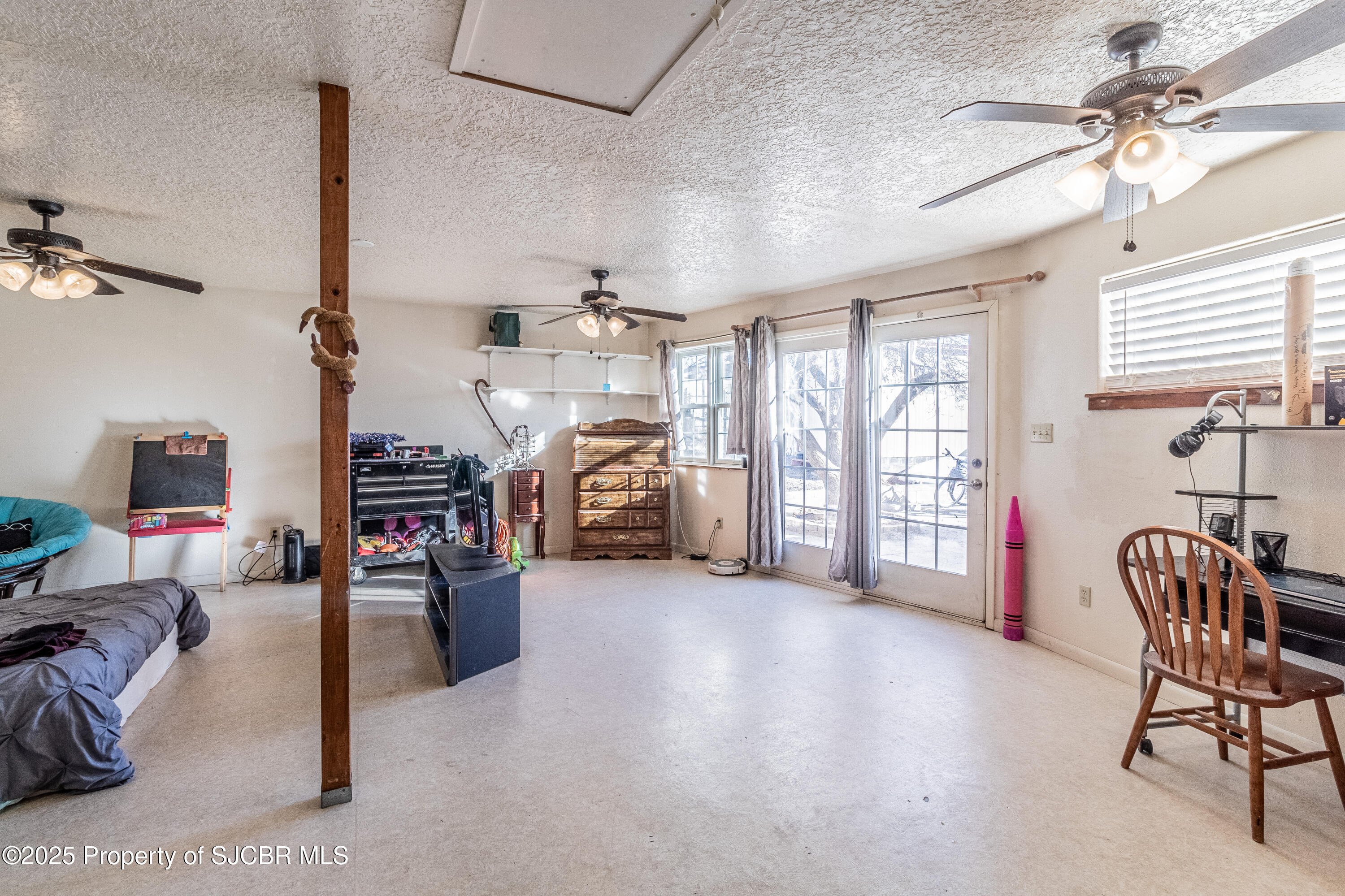 1002 COOPER Street
