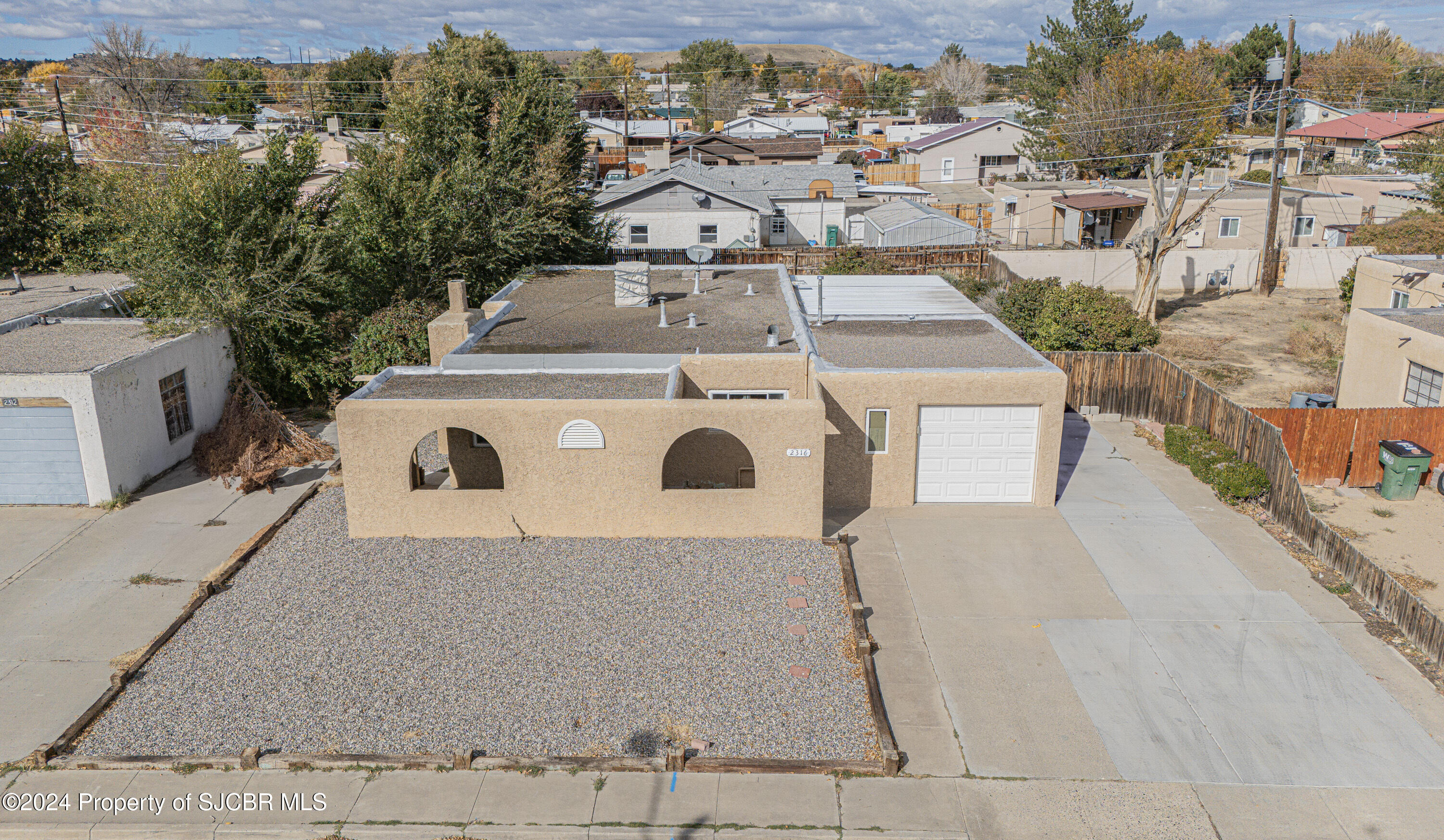 2316 E 13TH Street