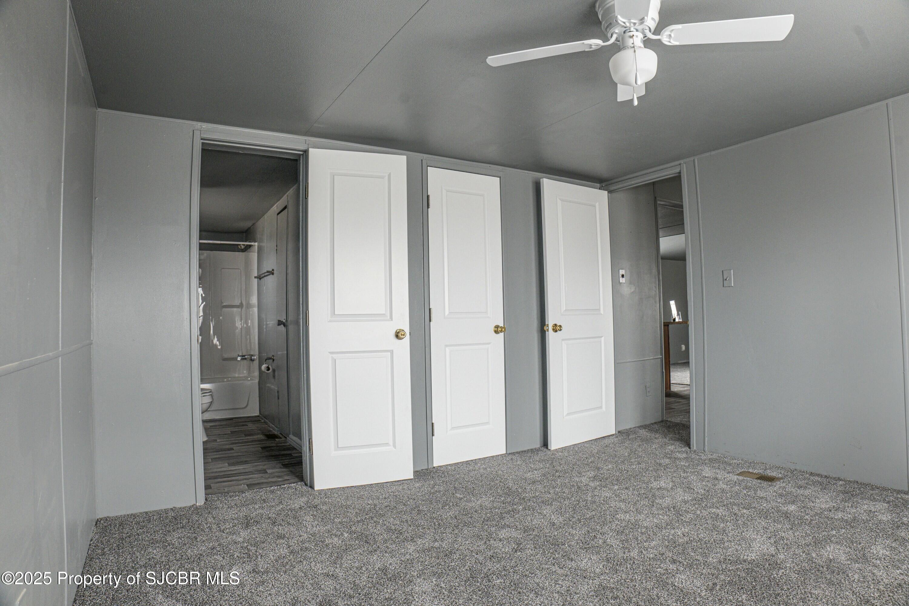 1725 MOUNTAIN VIEW Circle