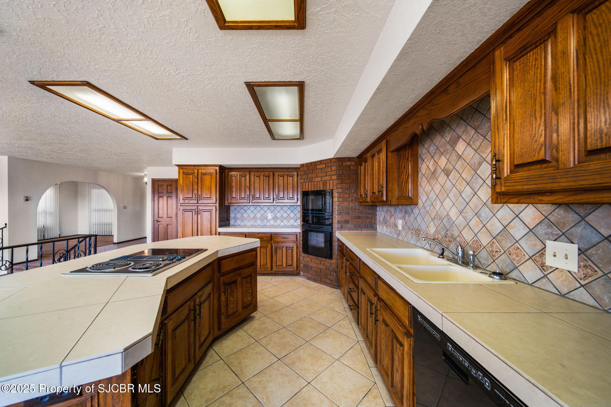 4100 ST. MICHAELS Drive