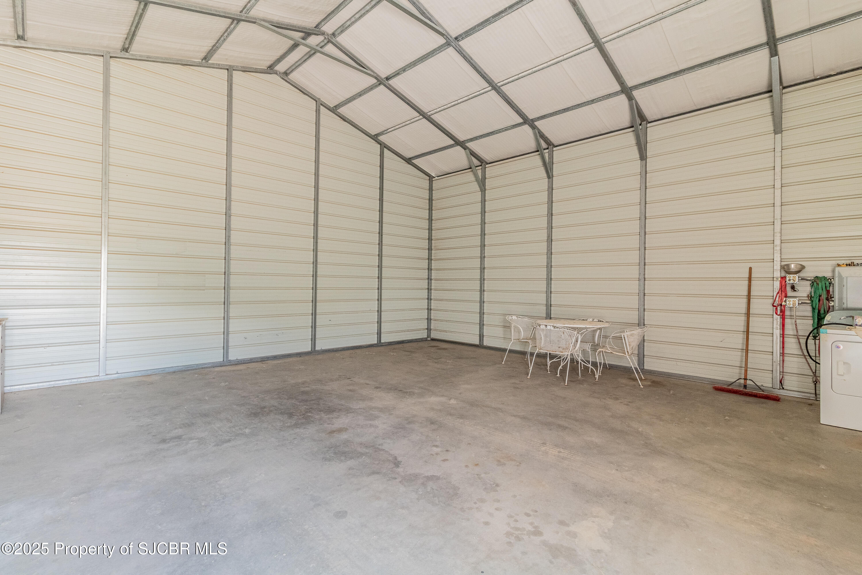158 ROAD 3100