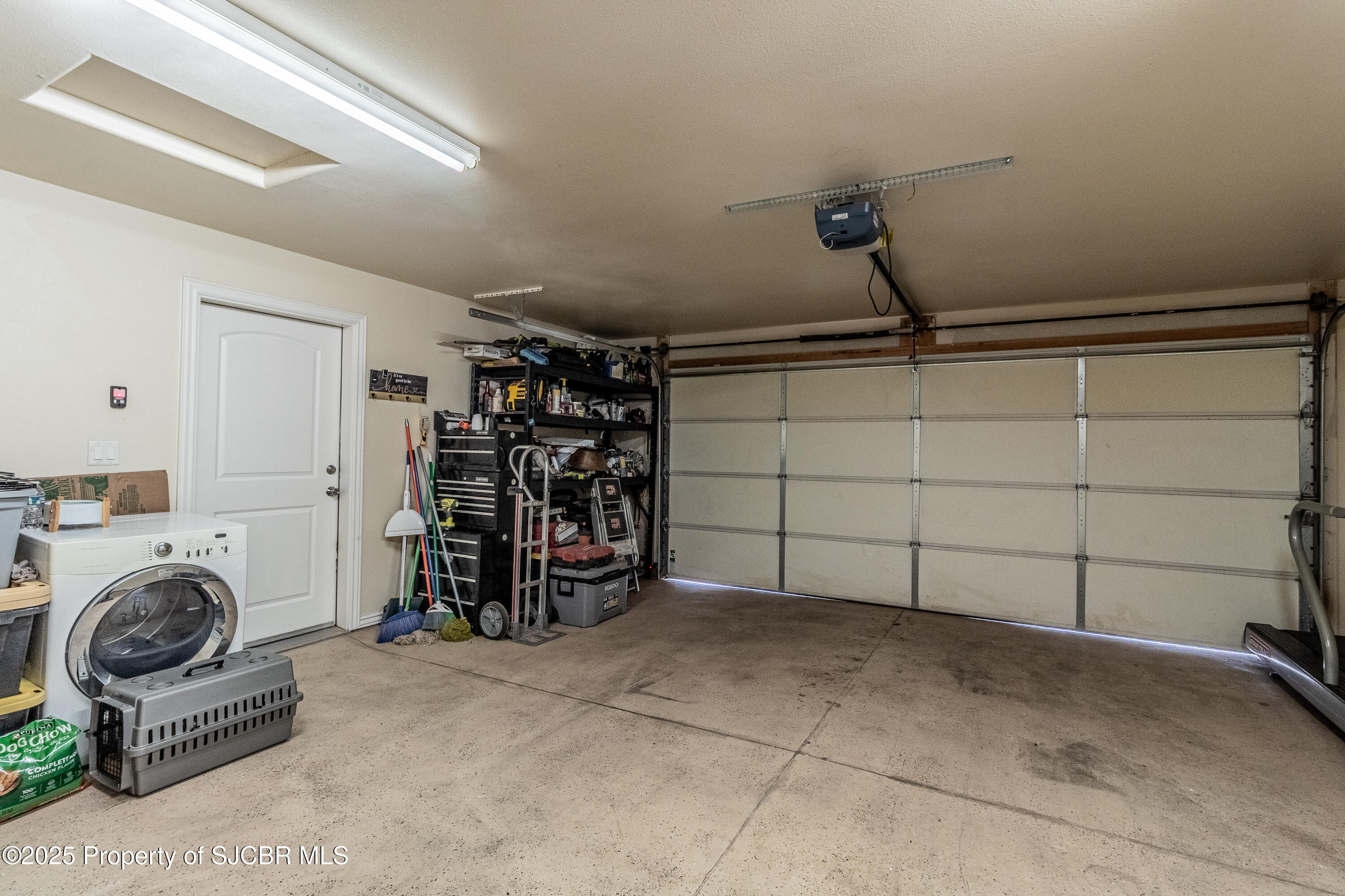 805 MESA VISTA Drive