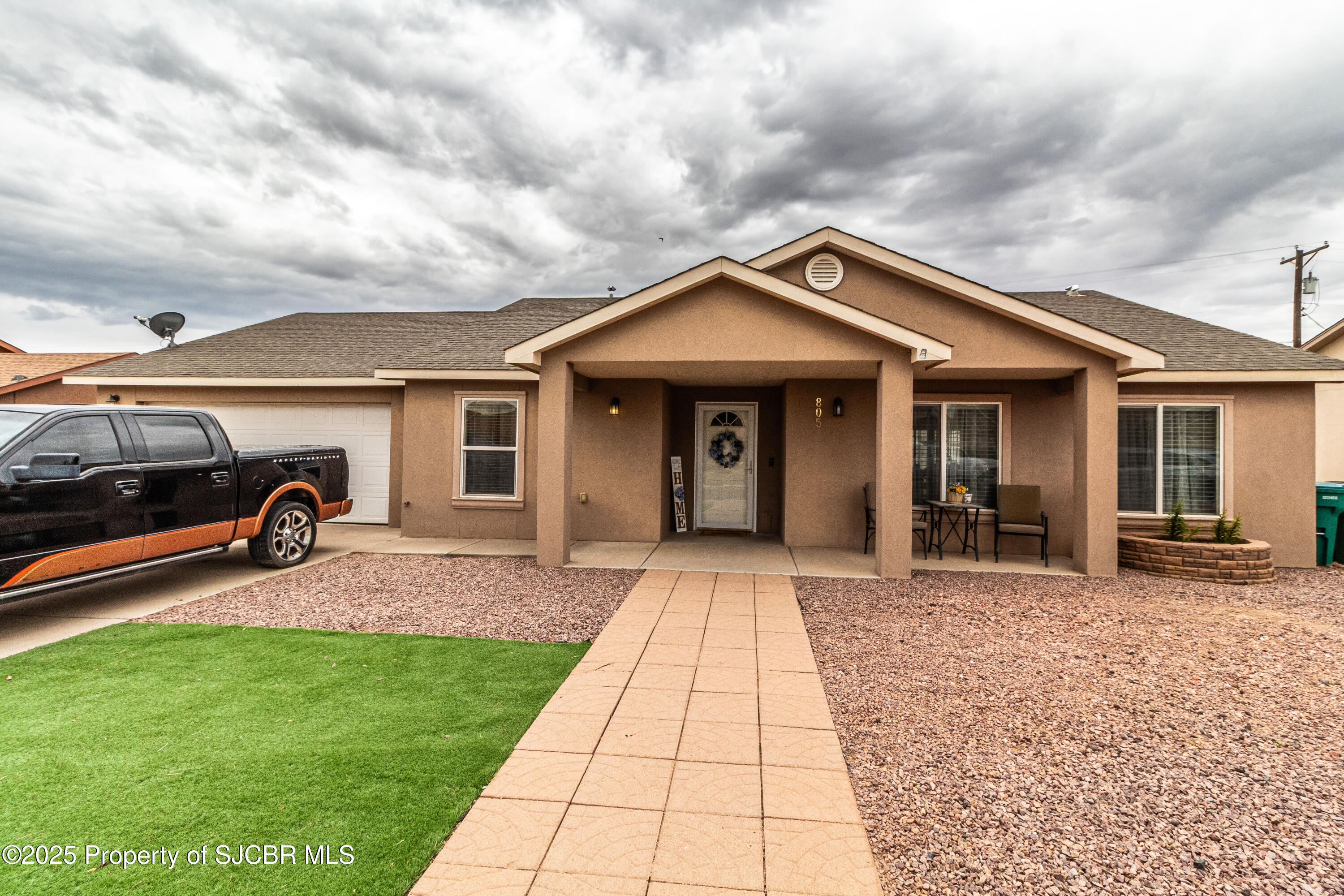 805 MESA VISTA Drive