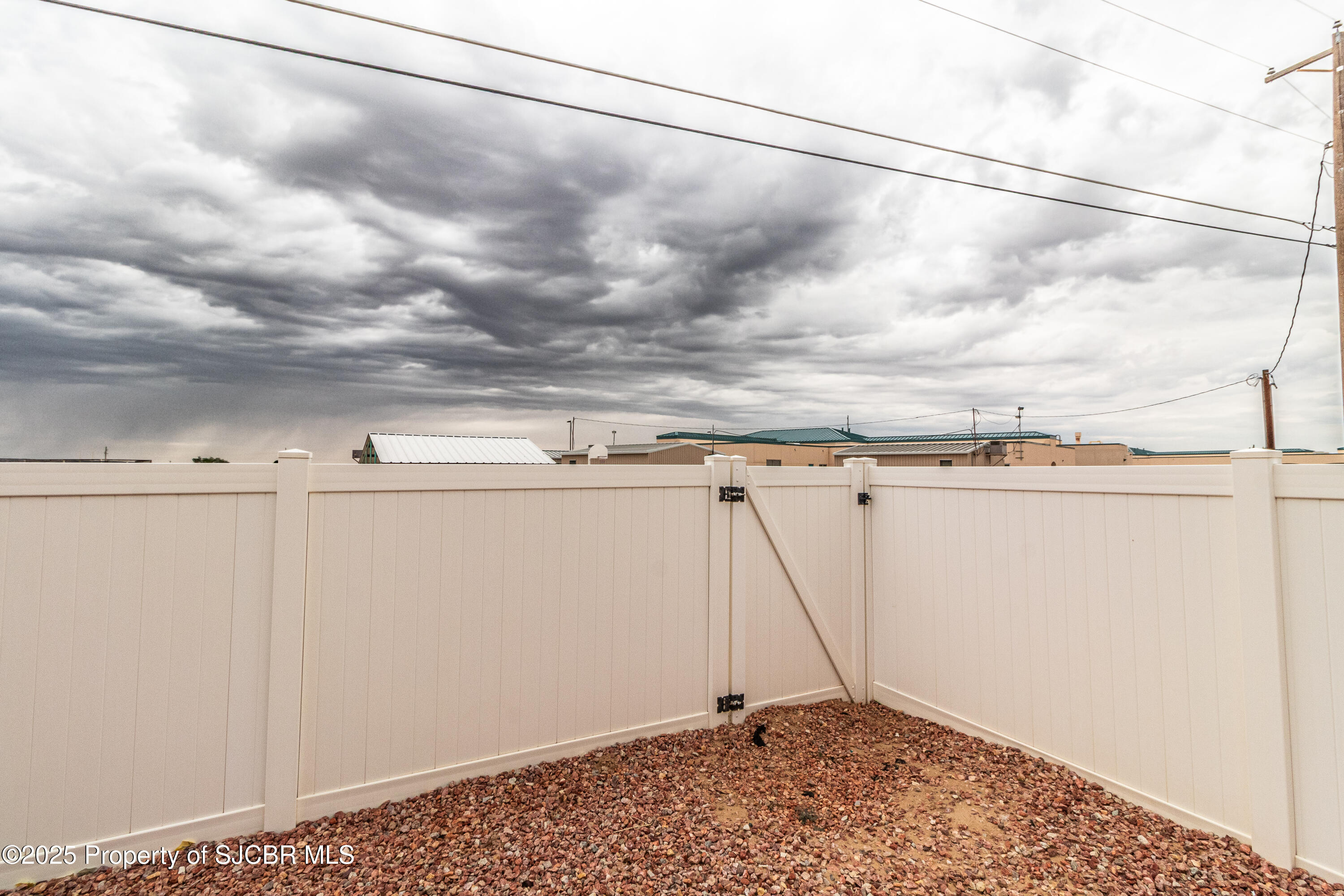 805 MESA VISTA Drive