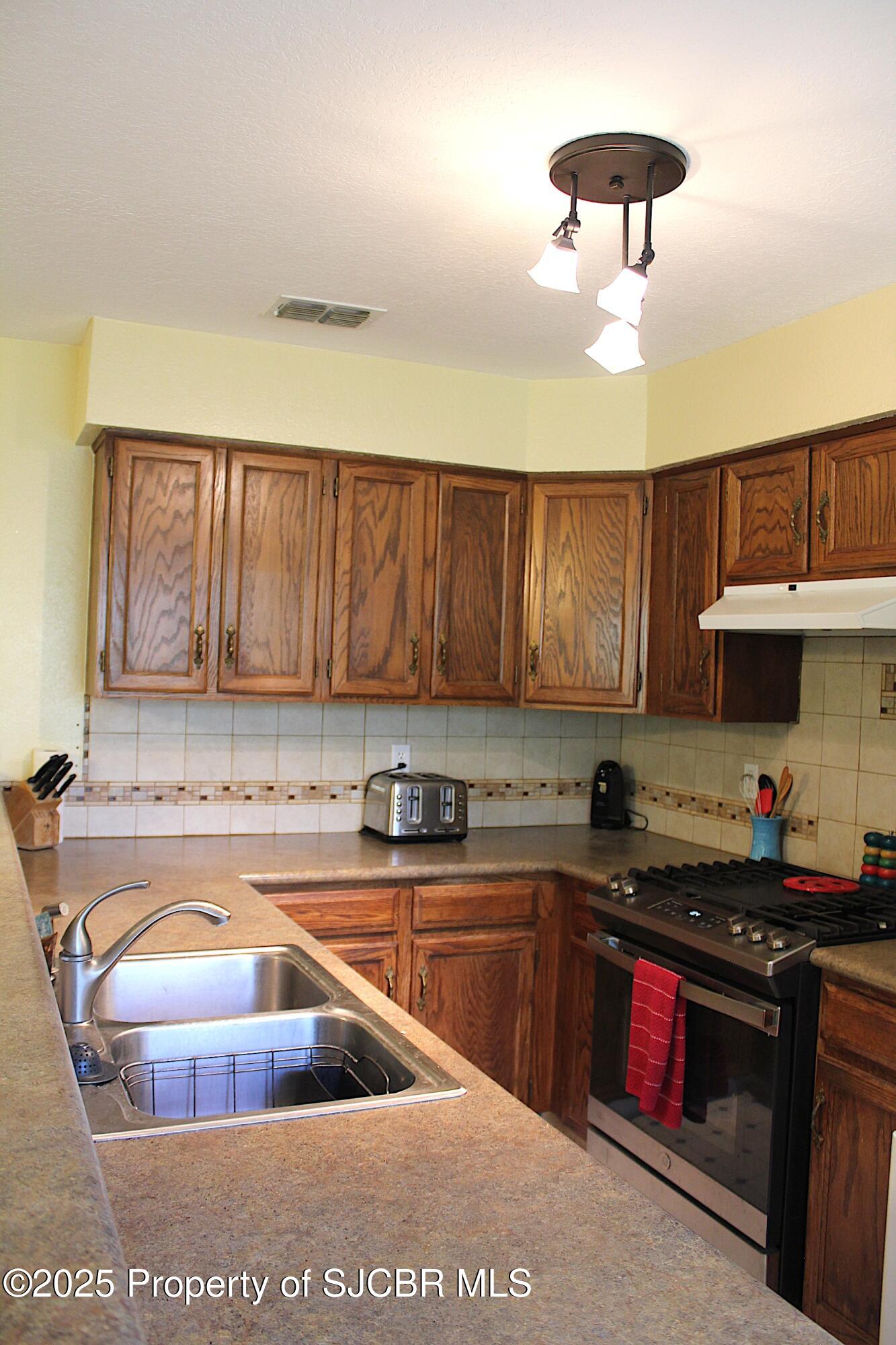 3407 SAN MEDINA Avenue