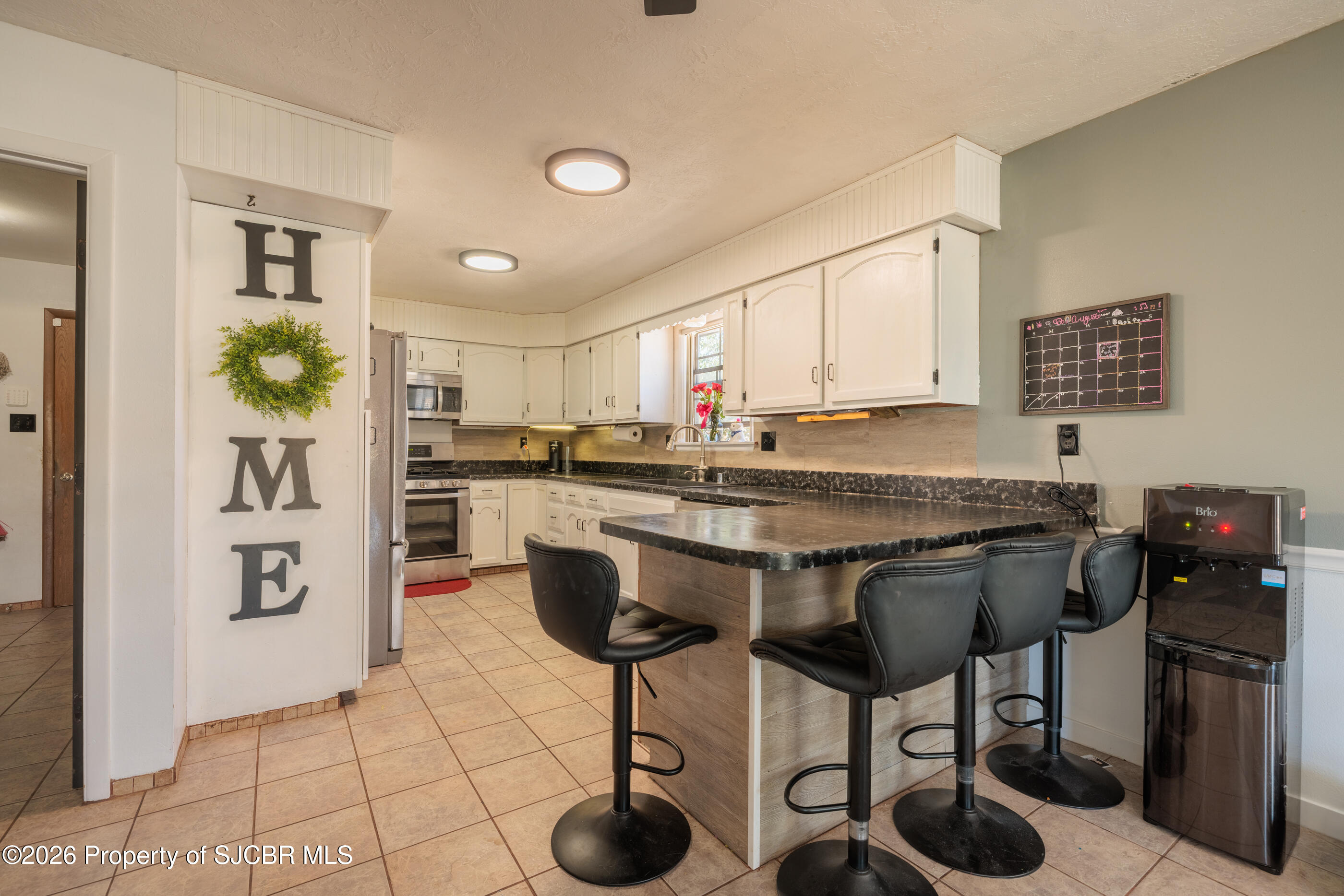 124 E TWILIGHT Drive