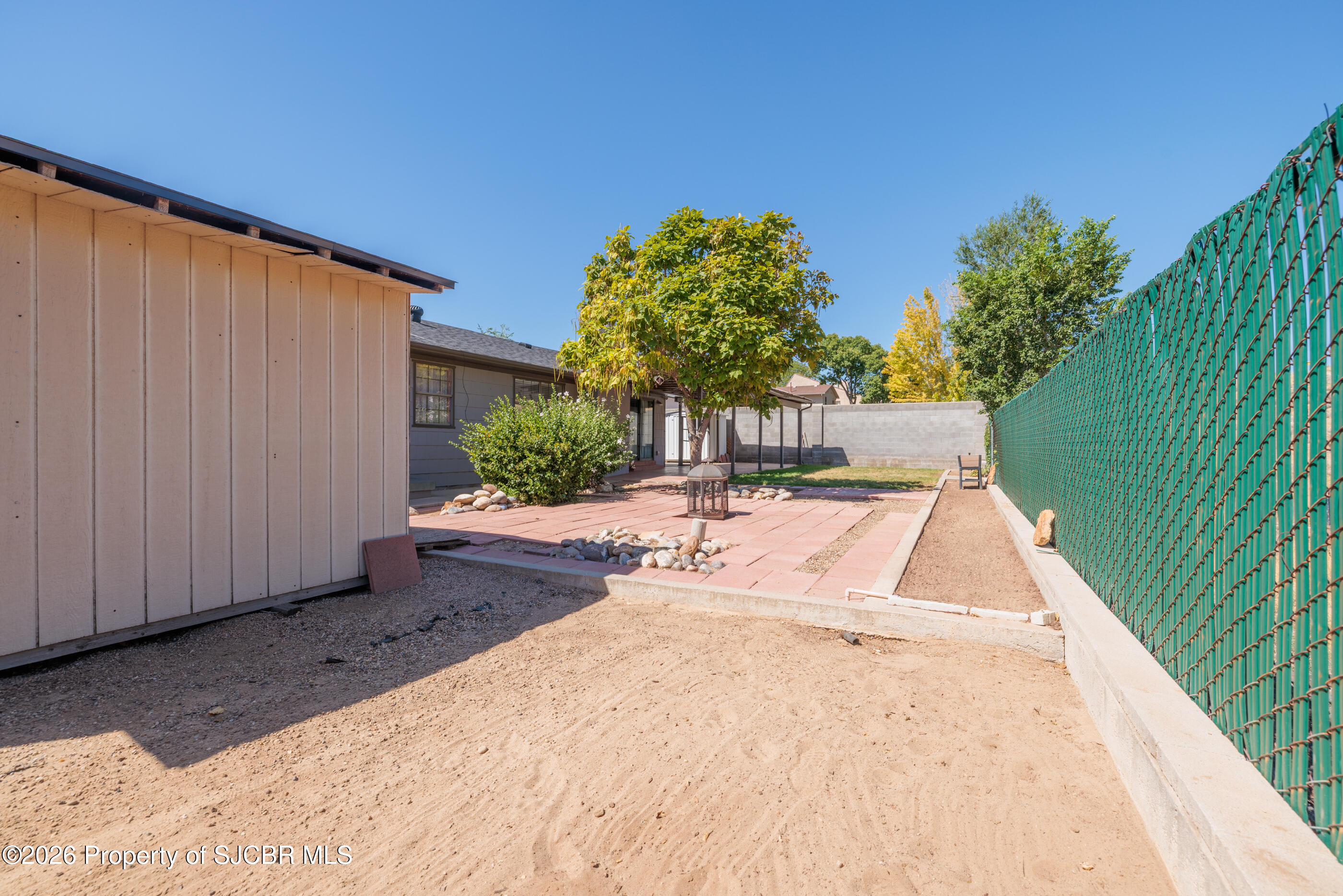 124 E TWILIGHT Drive