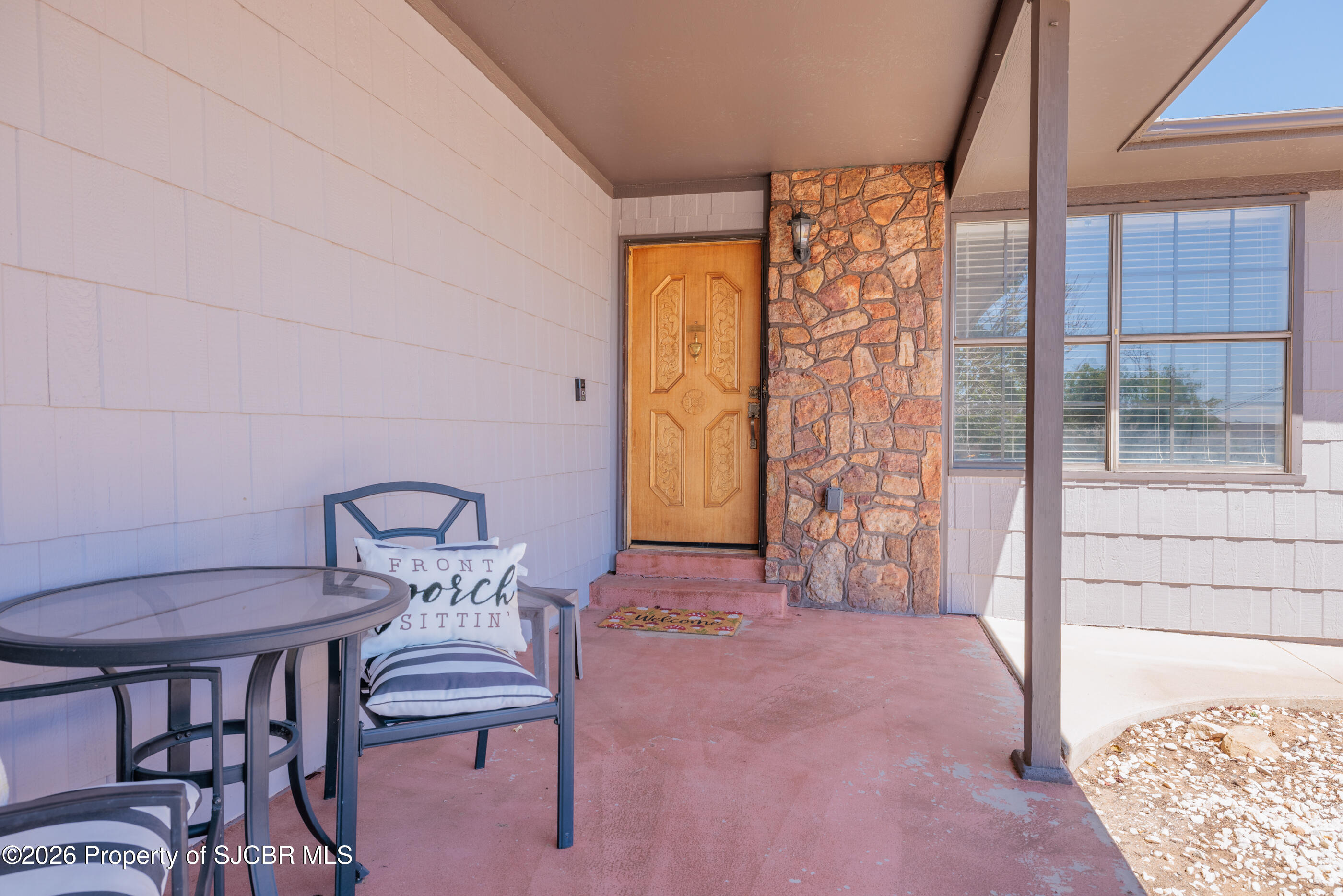 124 E TWILIGHT Drive