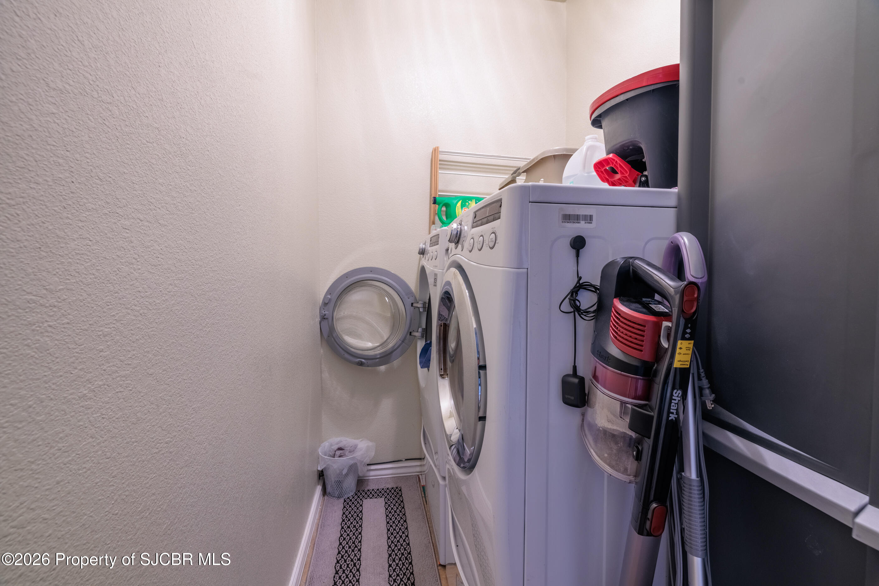 1918 HOLLYHOCK Circle