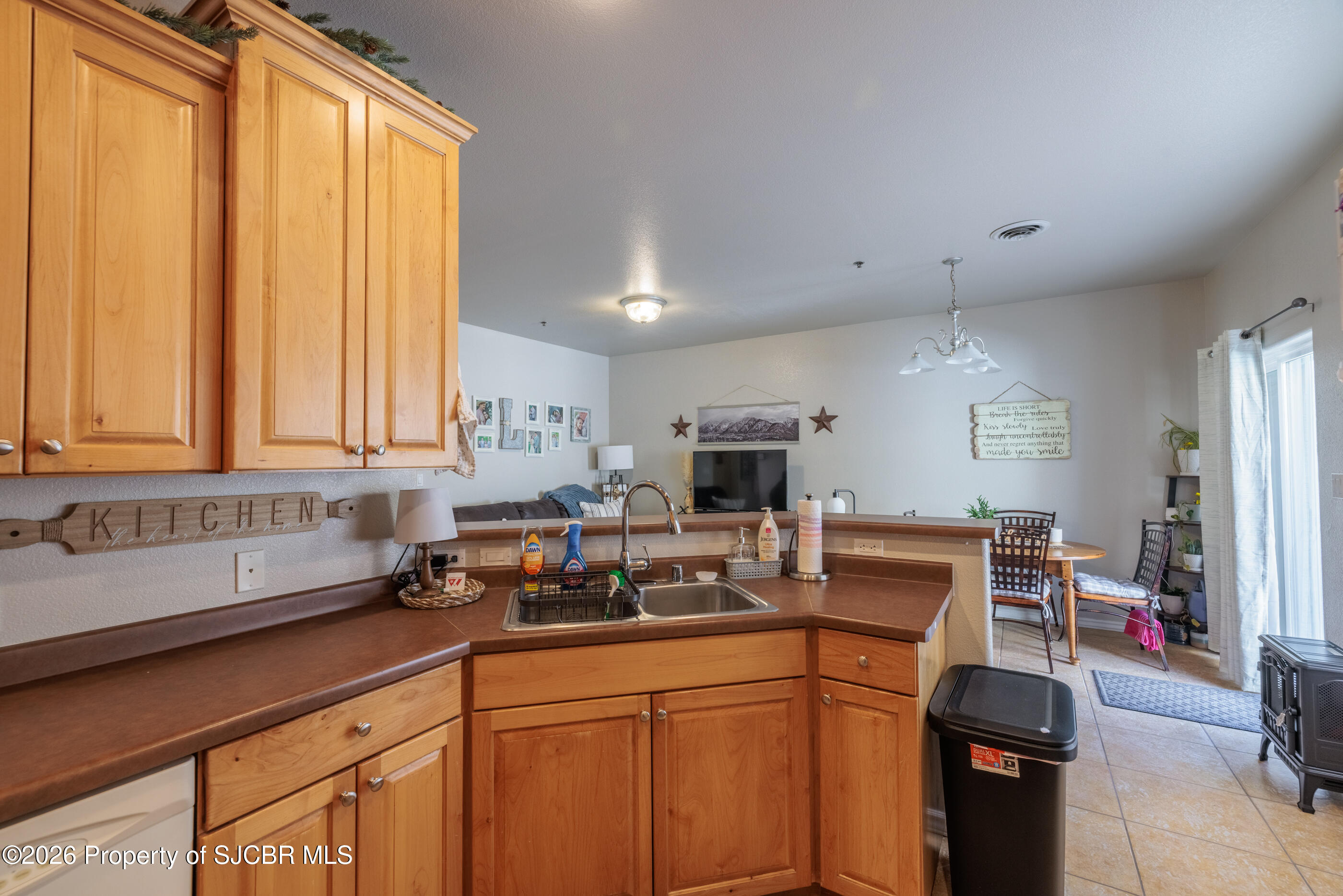 1918 HOLLYHOCK Circle