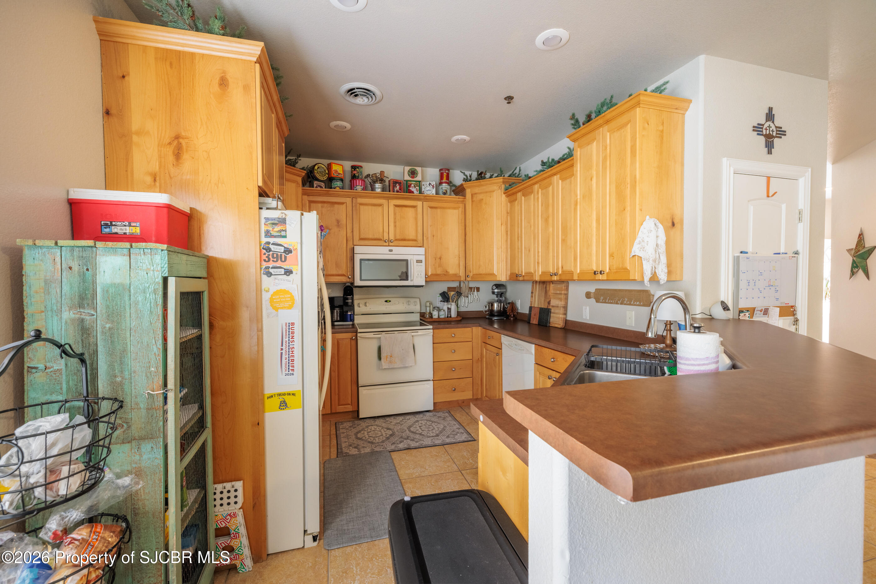 1918 HOLLYHOCK Circle