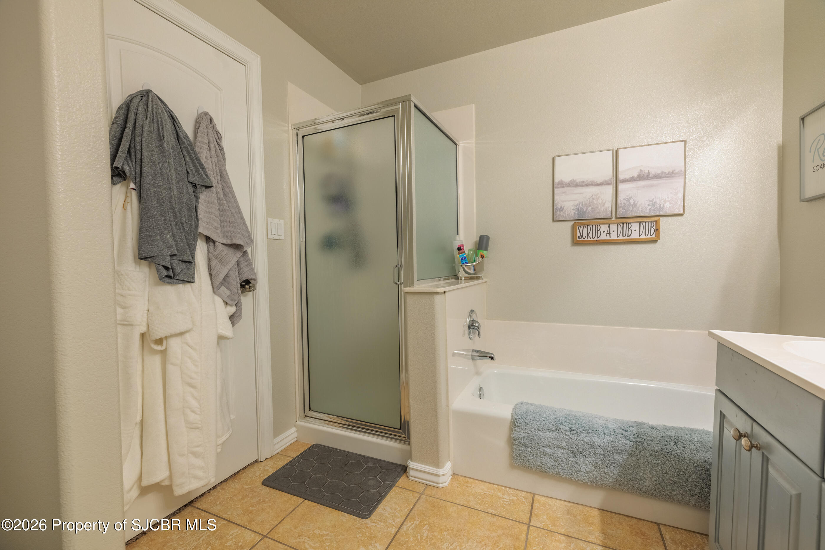 1918 HOLLYHOCK Circle