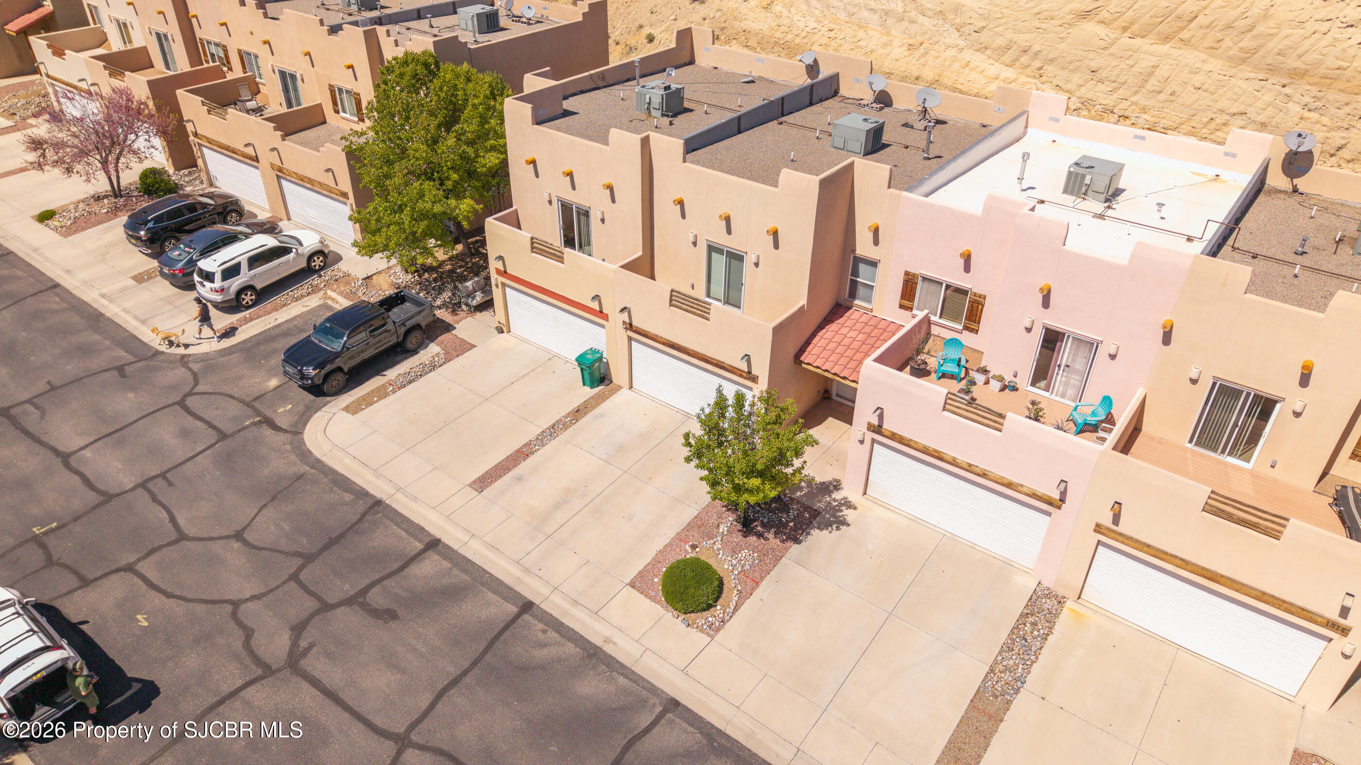 1918 HOLLYHOCK Circle