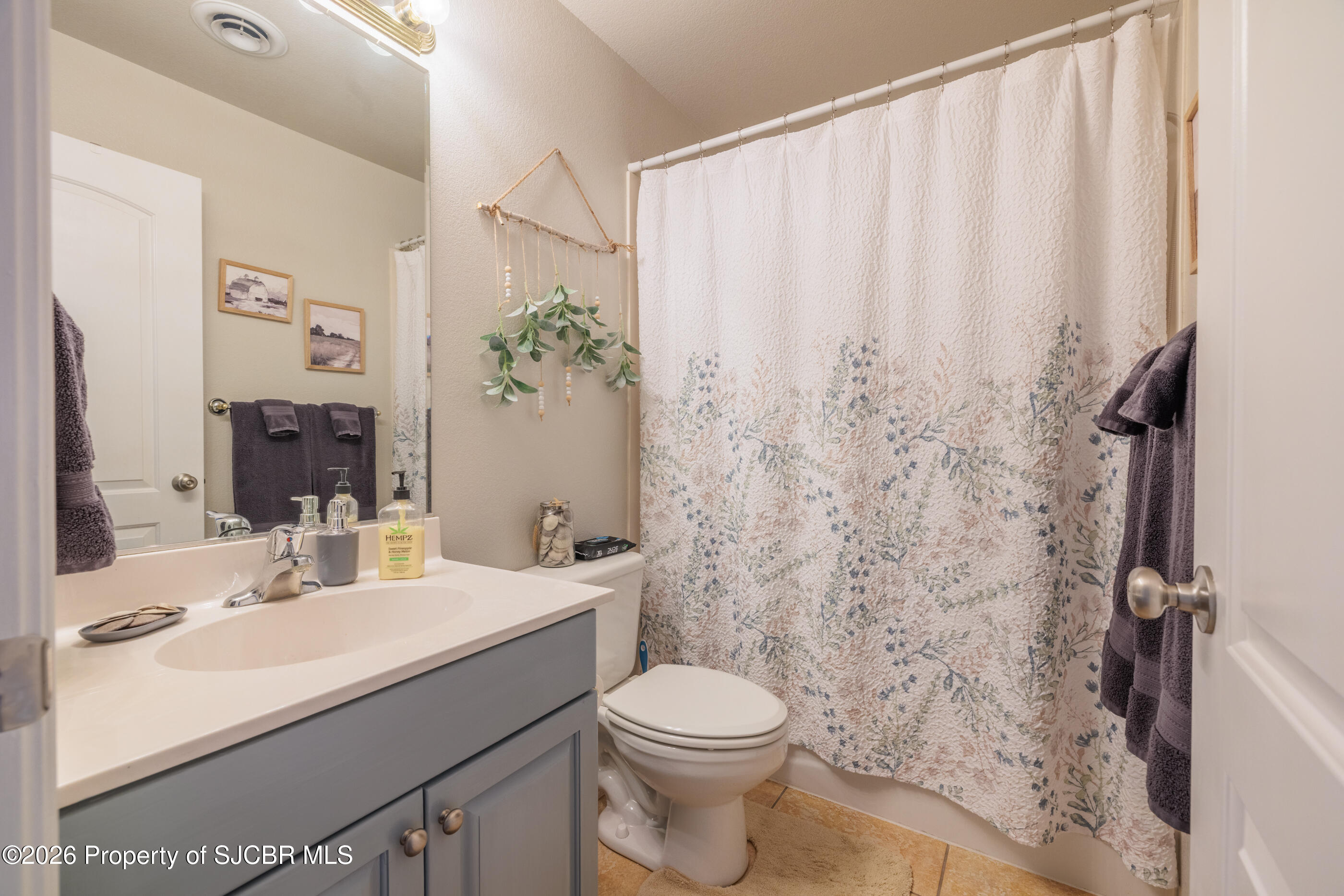 1918 HOLLYHOCK Circle