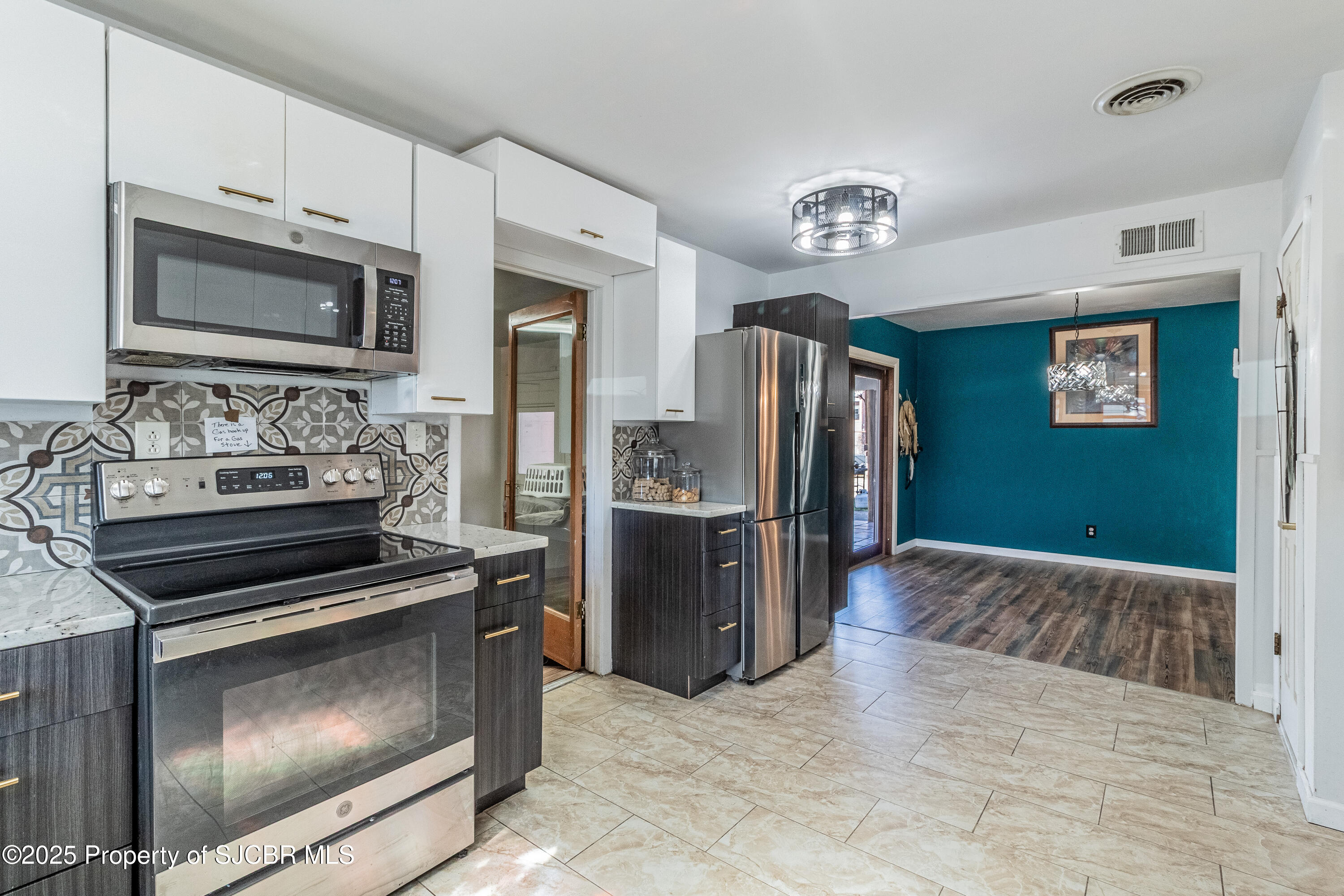 1012 ZUNI Drive