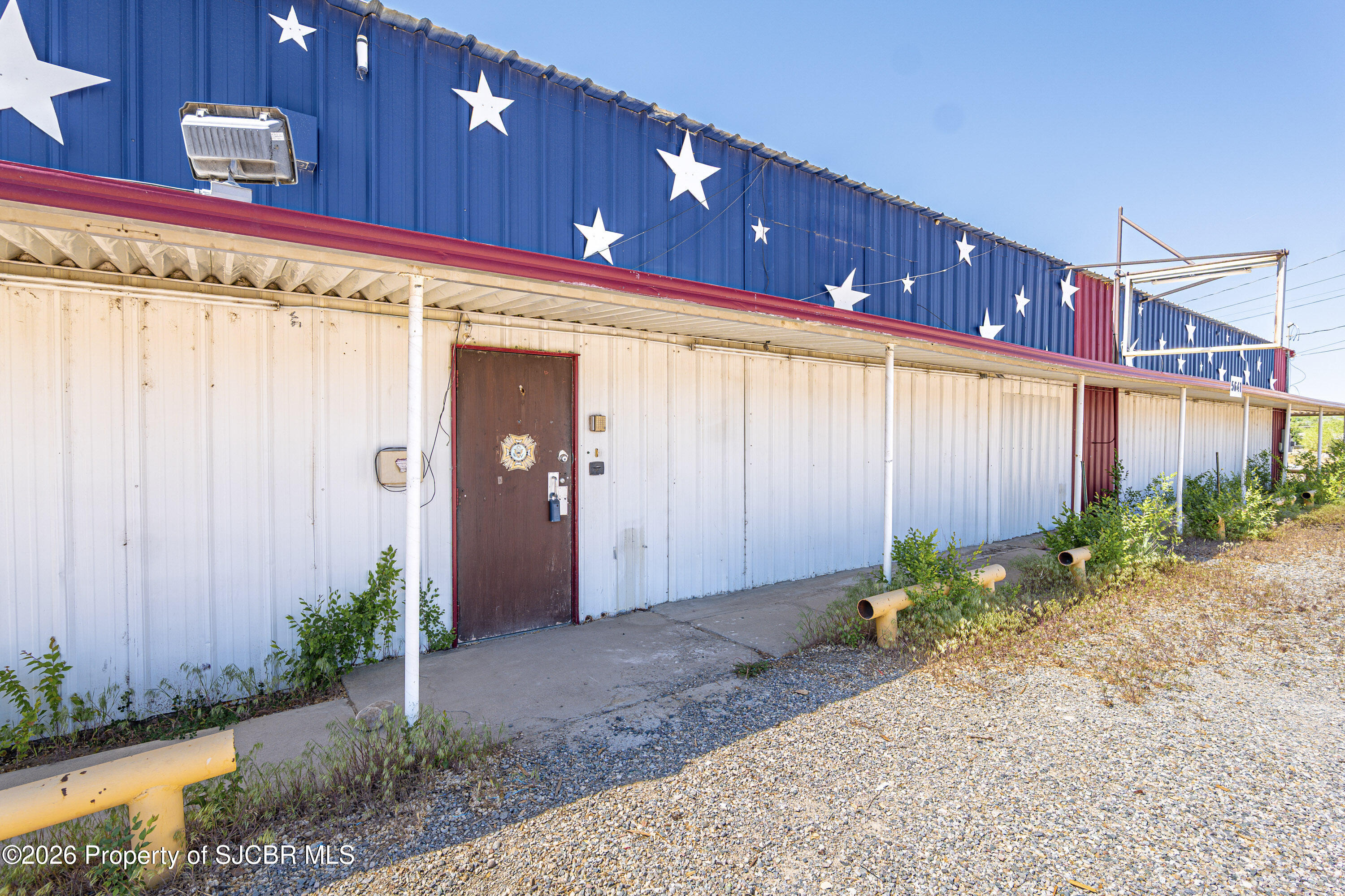 5641 BLOOMFIELD HWY