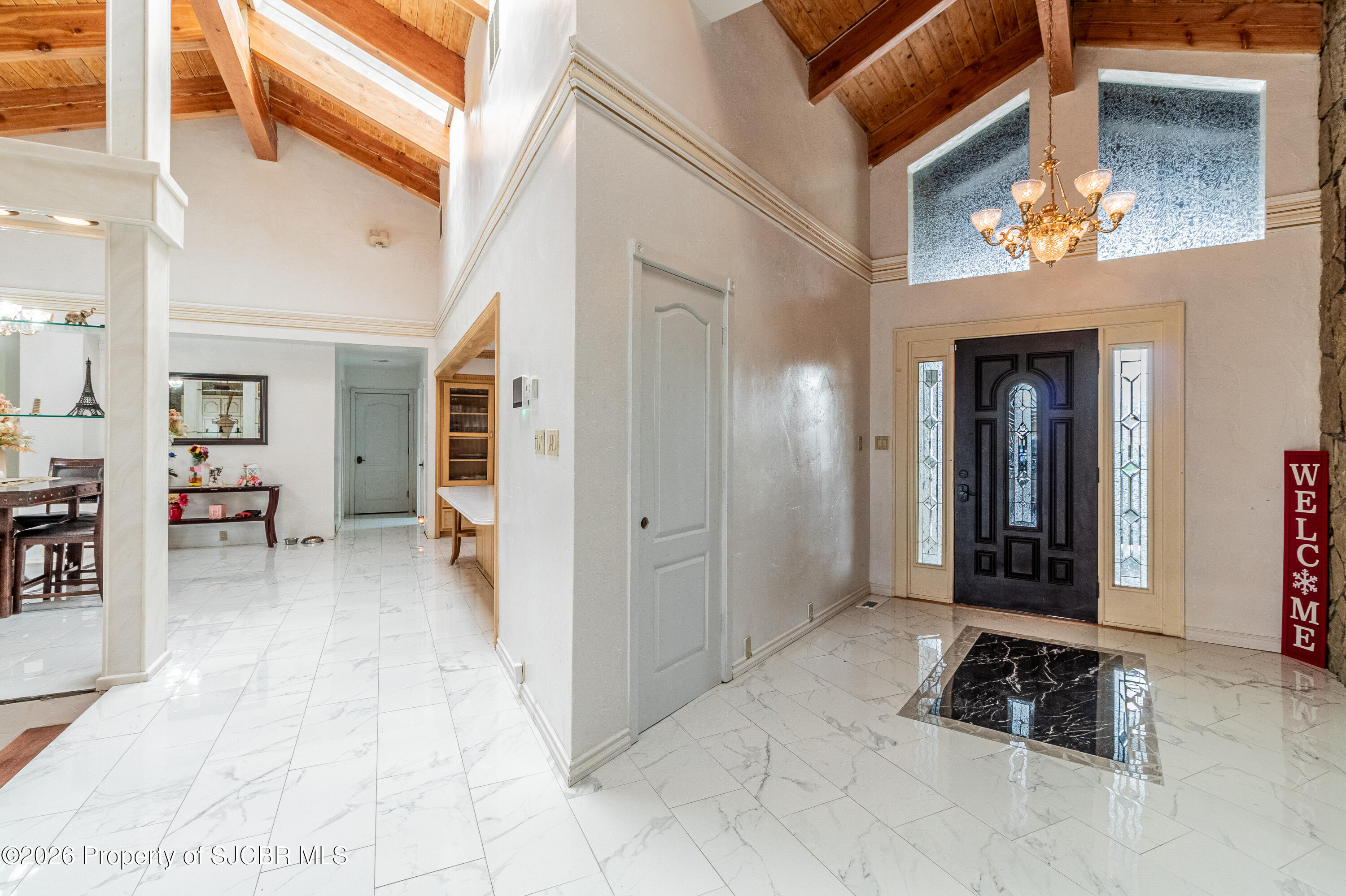 5708 COUNTRY CLUB Road