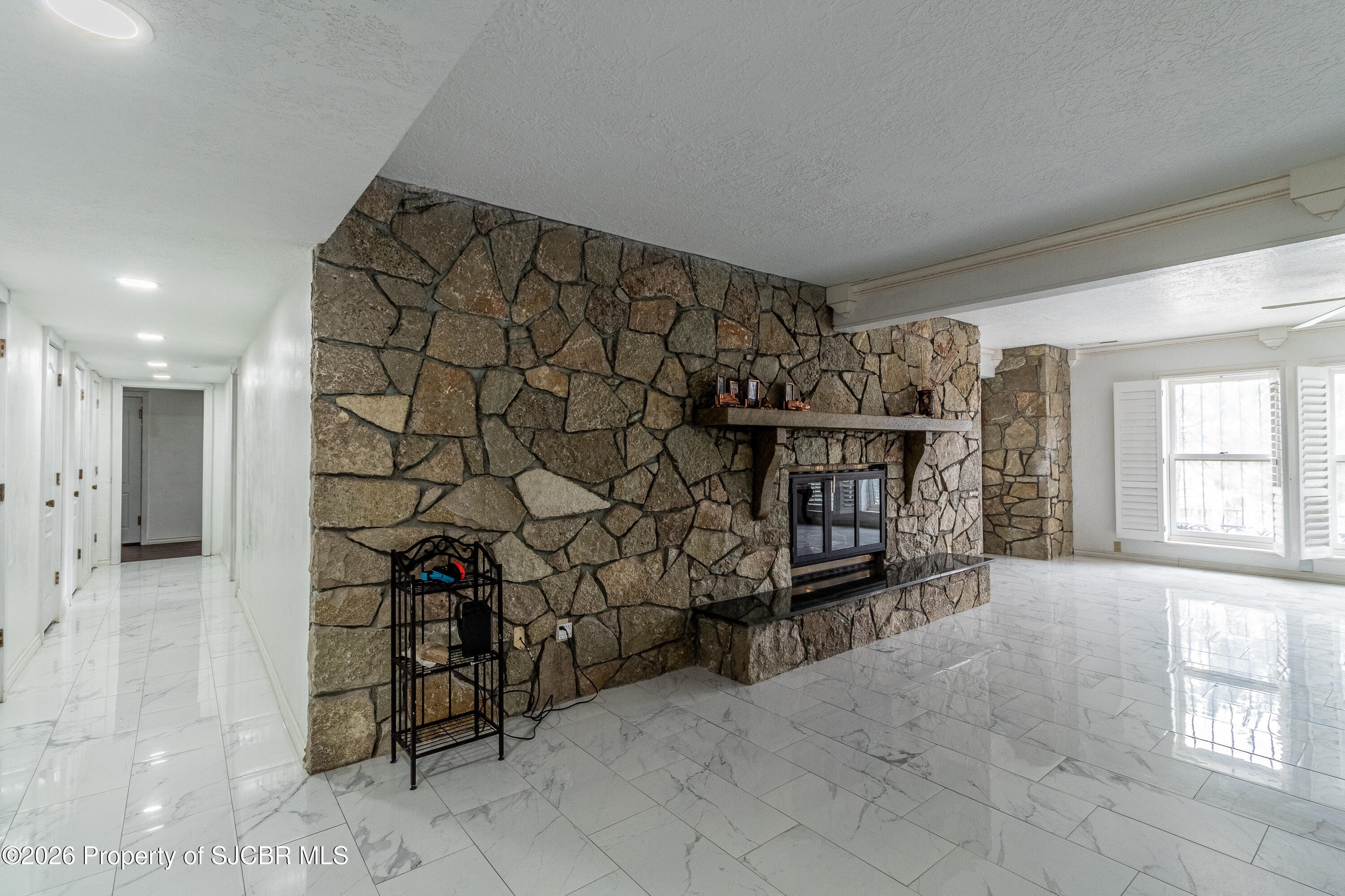 5708 COUNTRY CLUB Road