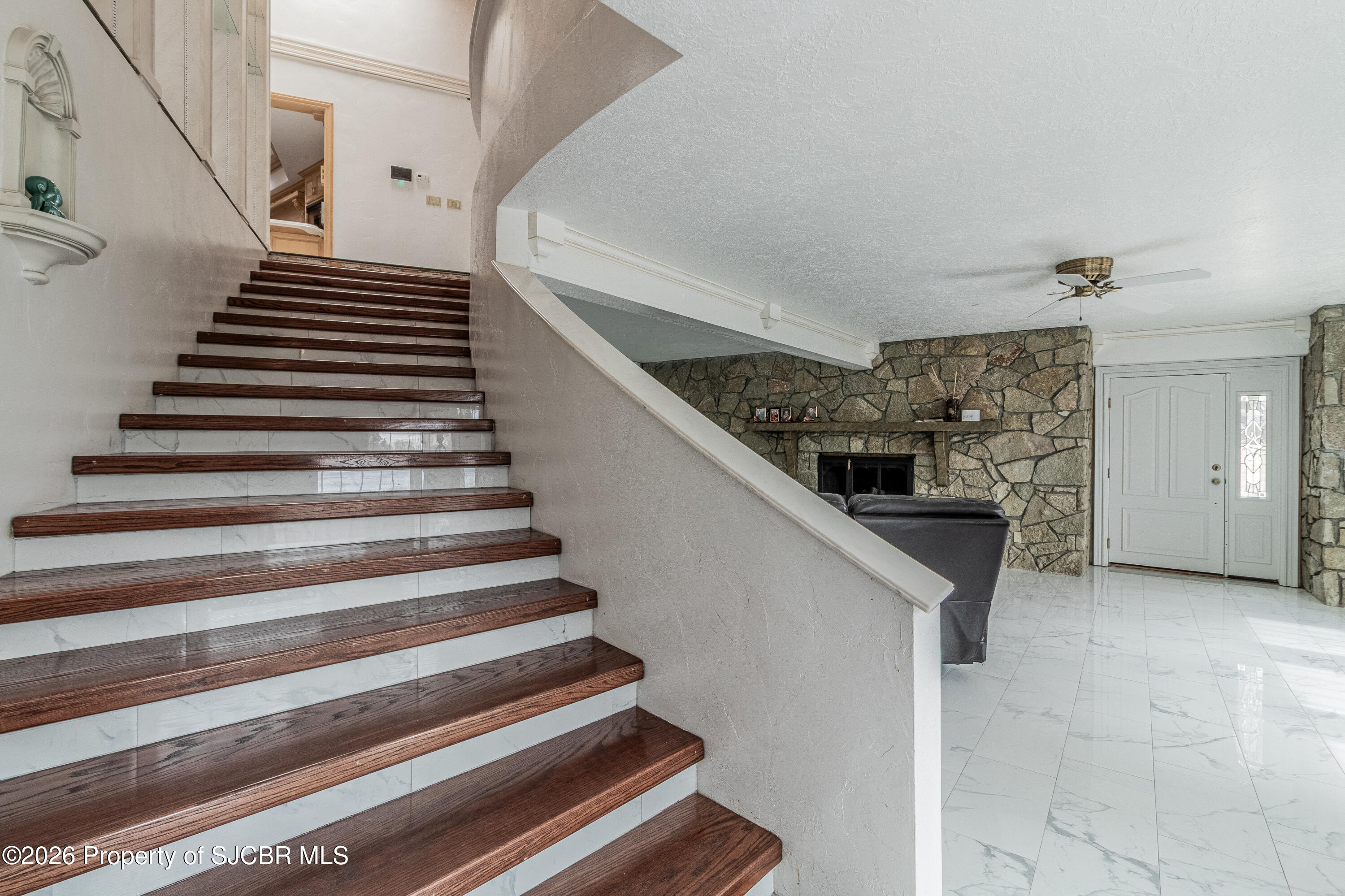 5708 COUNTRY CLUB Road