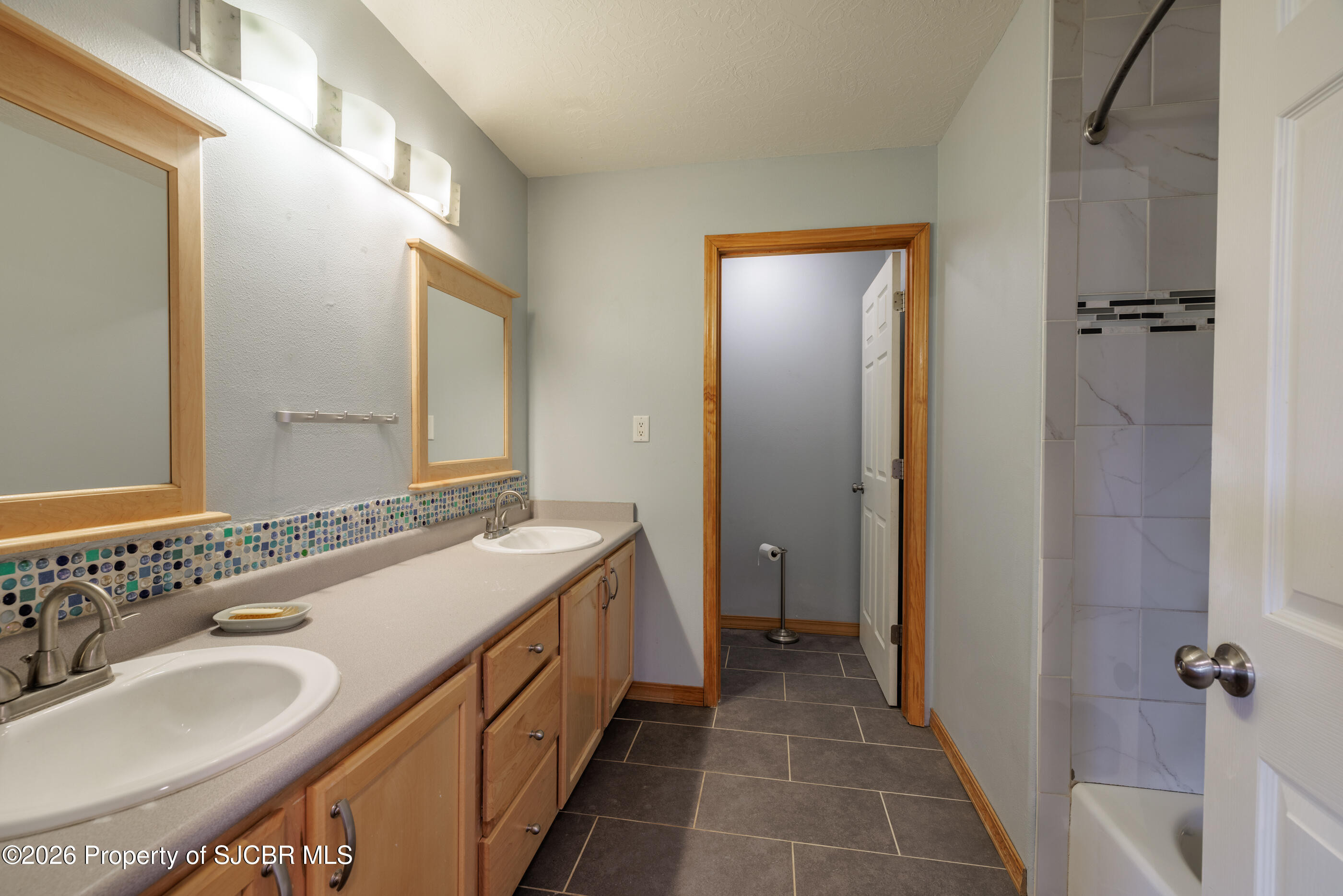 6244 HOOD MESA Trail