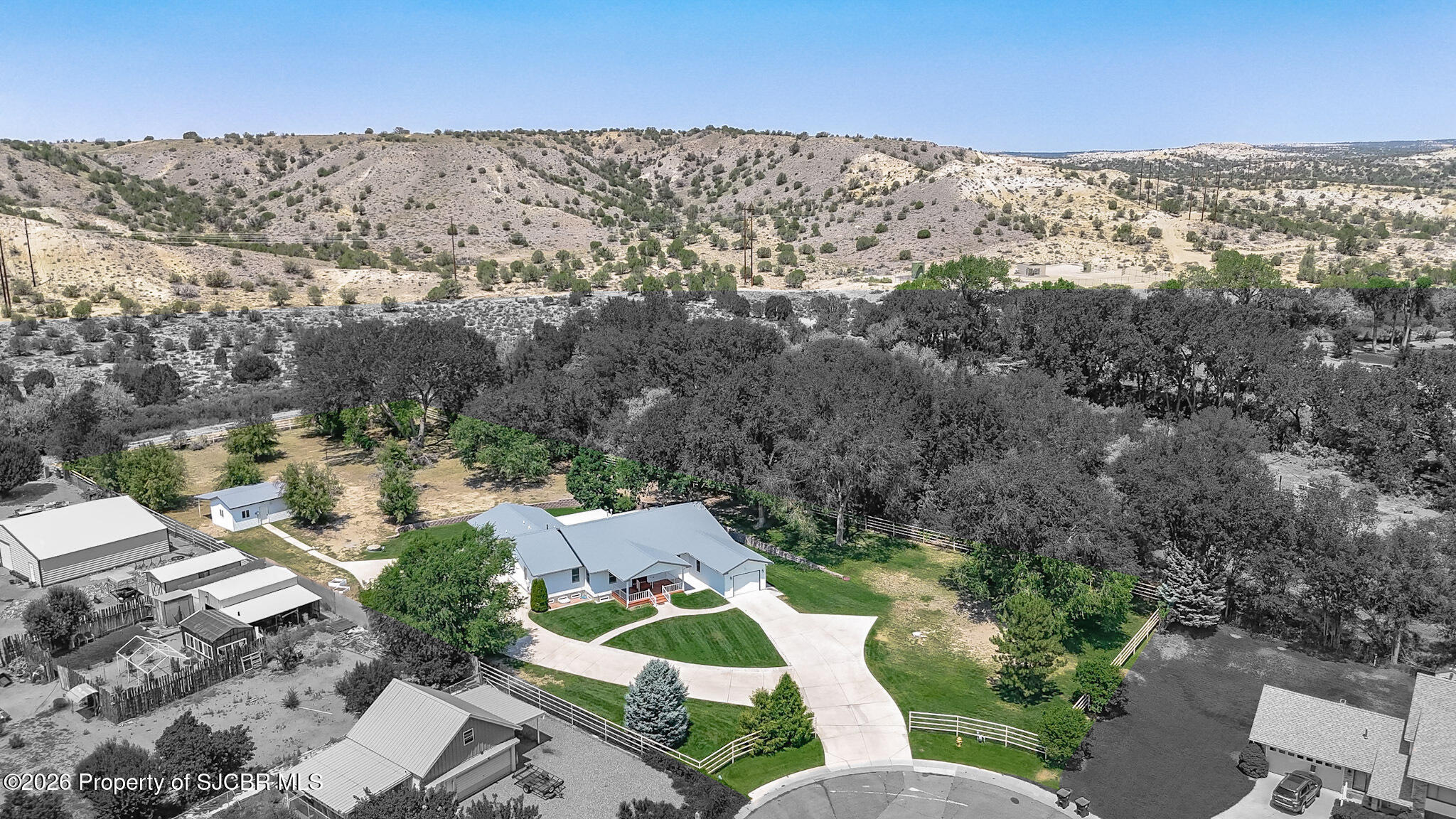 1205 N CHAPARRAL Lane
