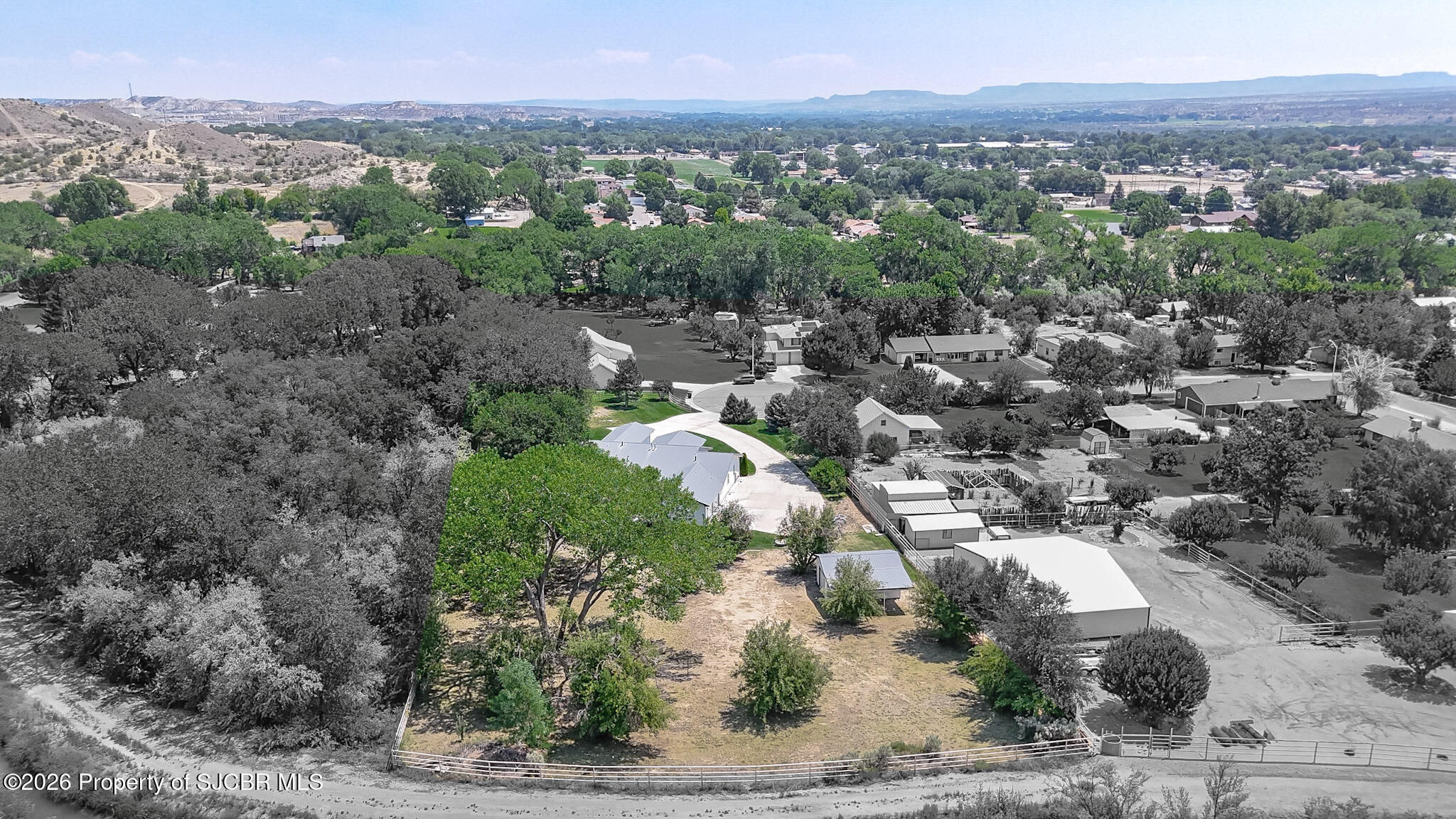1205 N CHAPARRAL Lane