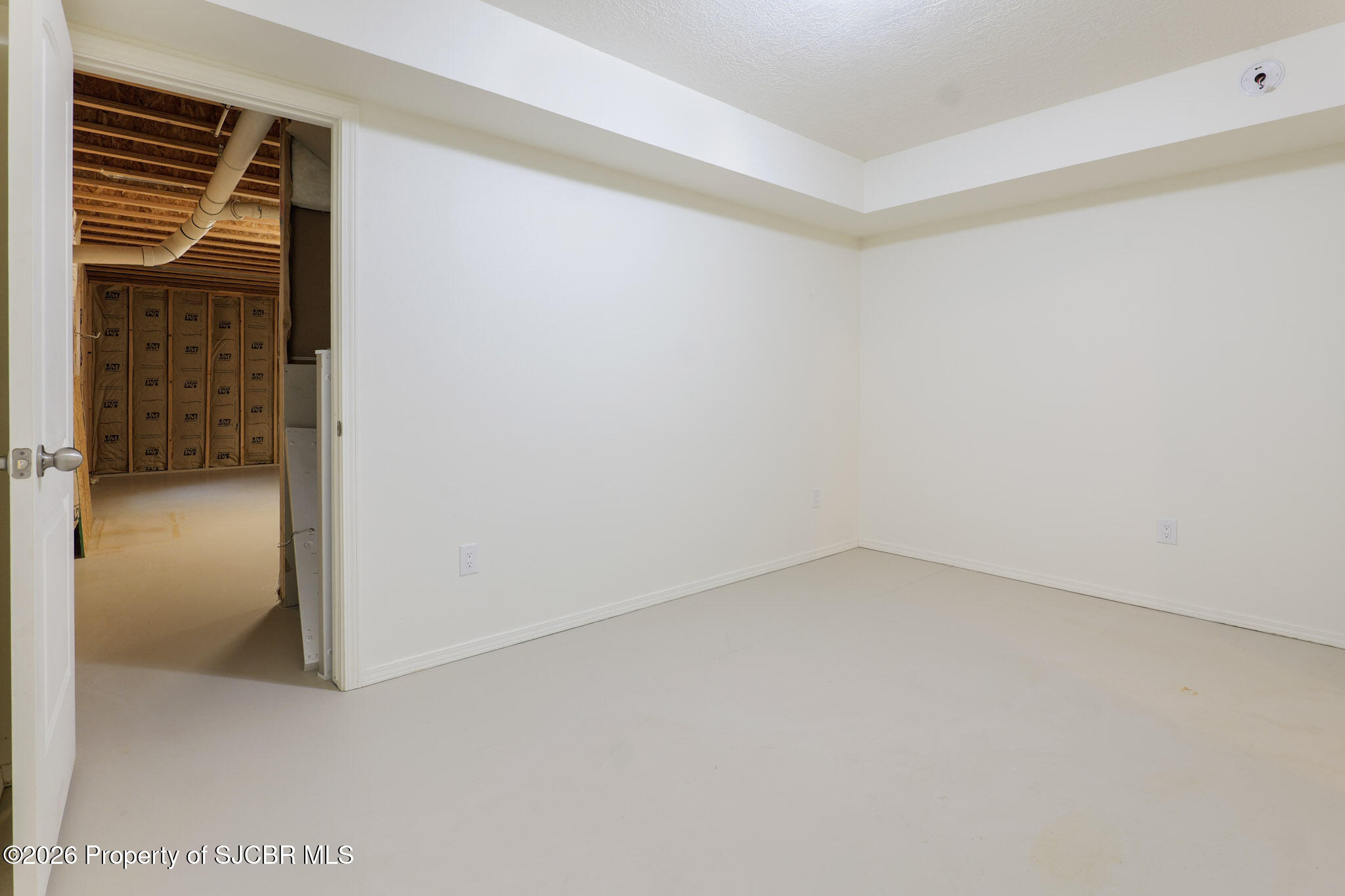 1205 N CHAPARRAL Lane