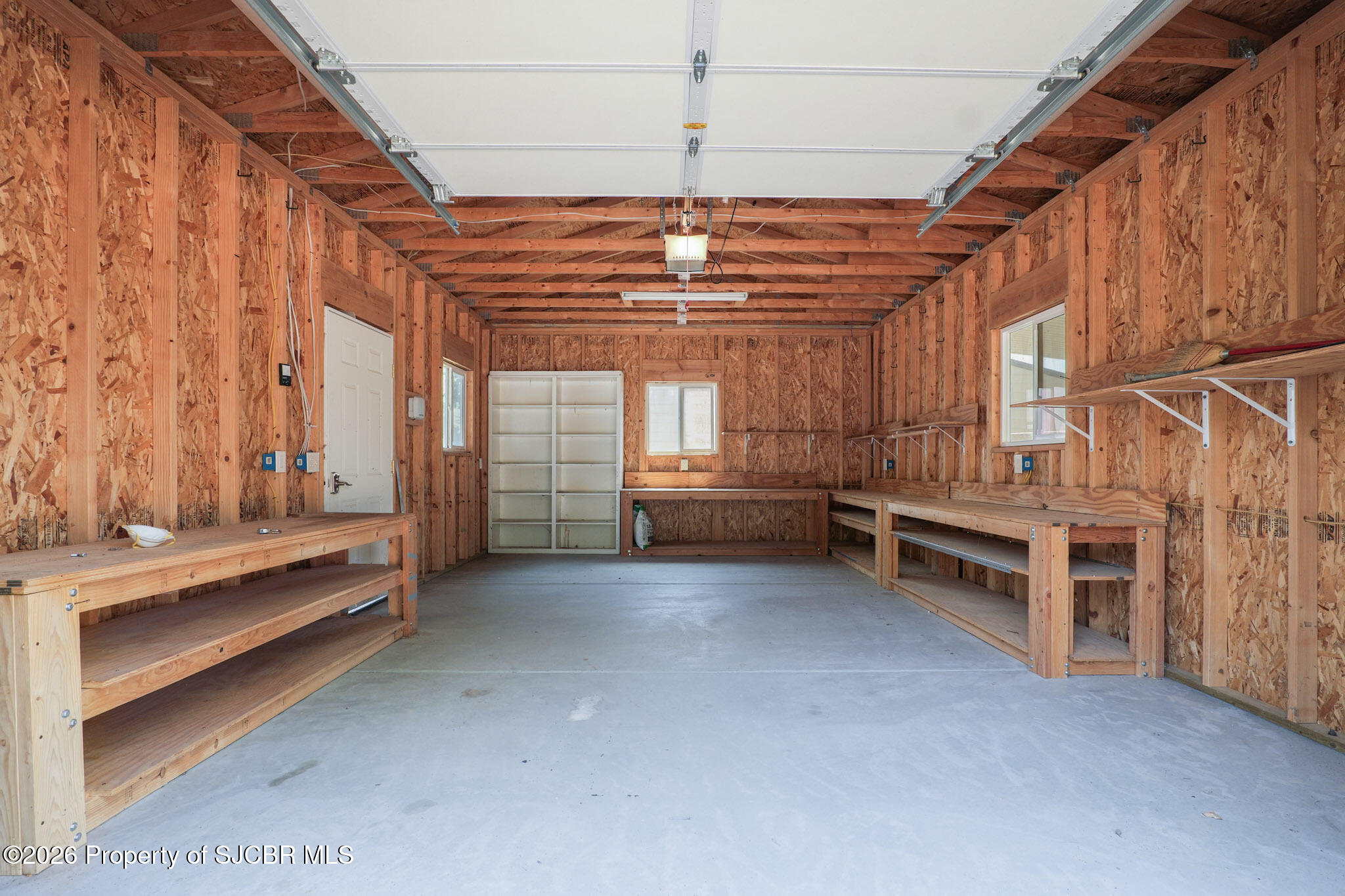 1205 N CHAPARRAL Lane