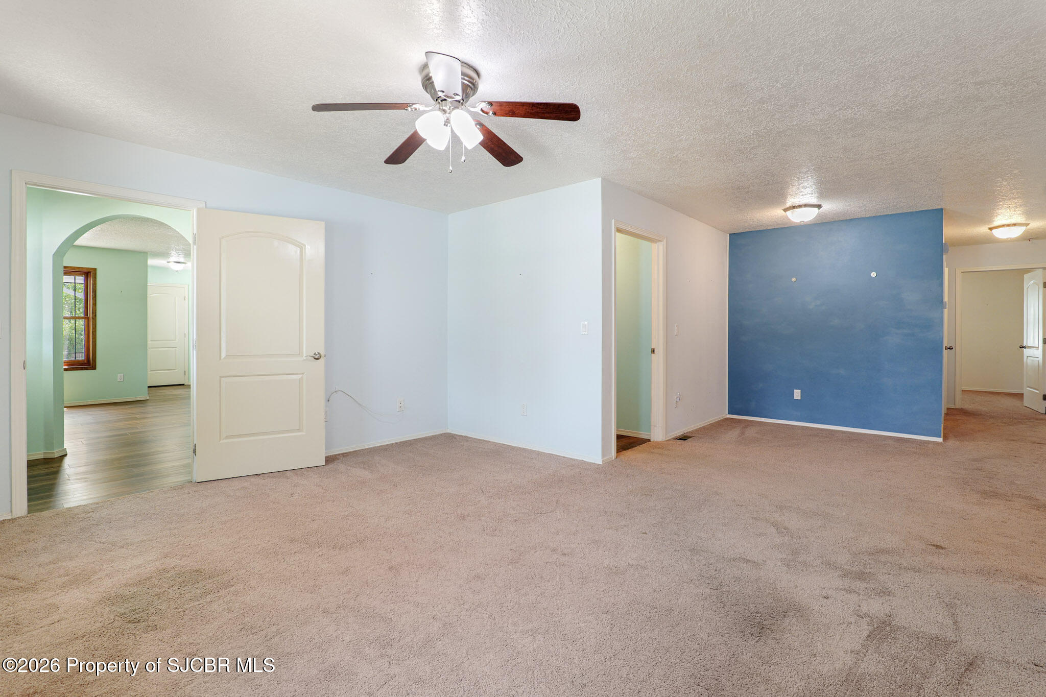 1205 N CHAPARRAL Lane