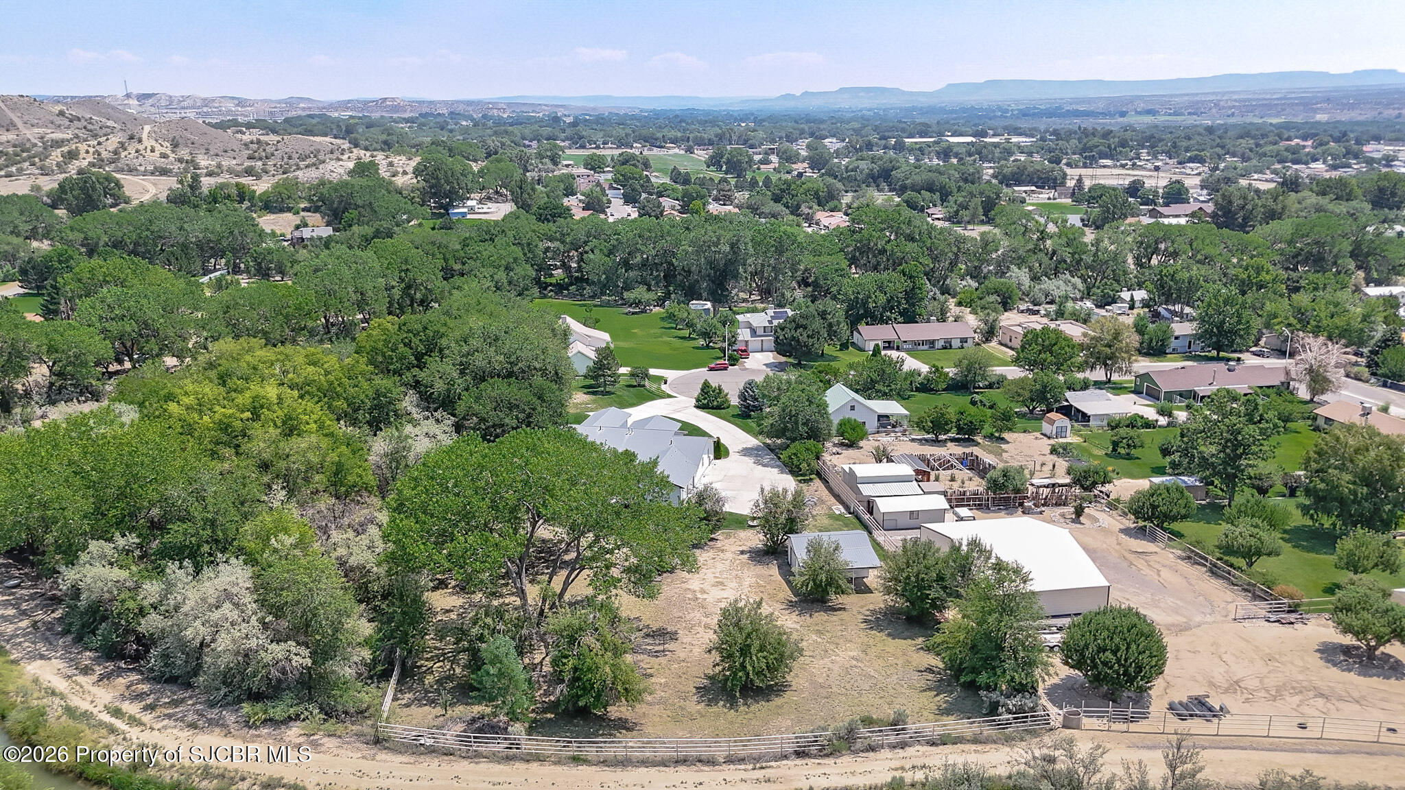 1205 N CHAPARRAL Lane