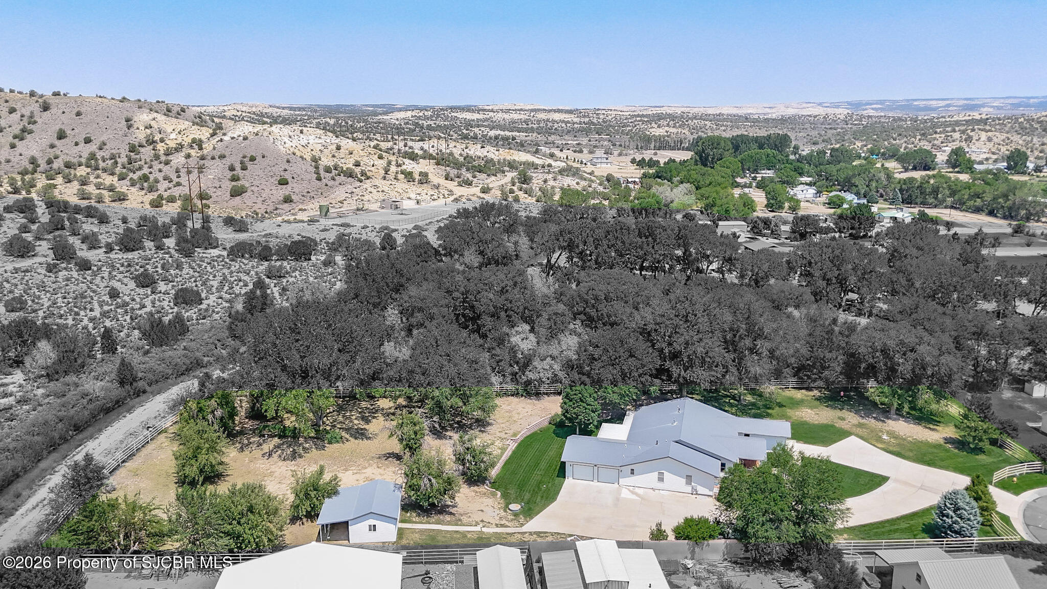 1205 N CHAPARRAL Lane