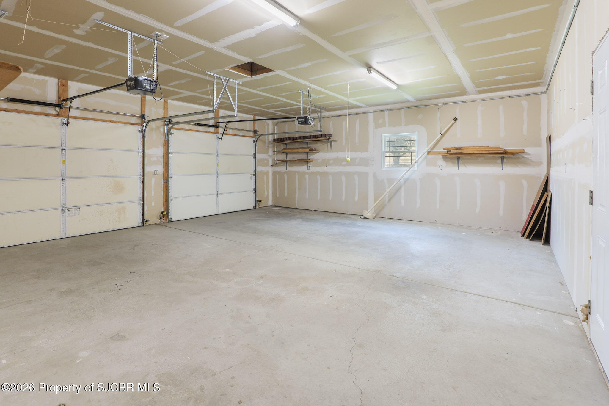 1205 N CHAPARRAL Lane