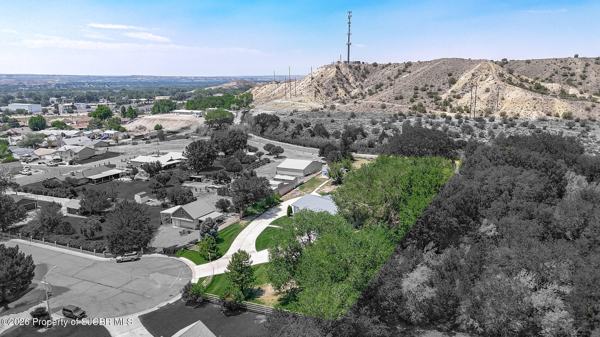 1205 N CHAPARRAL Lane