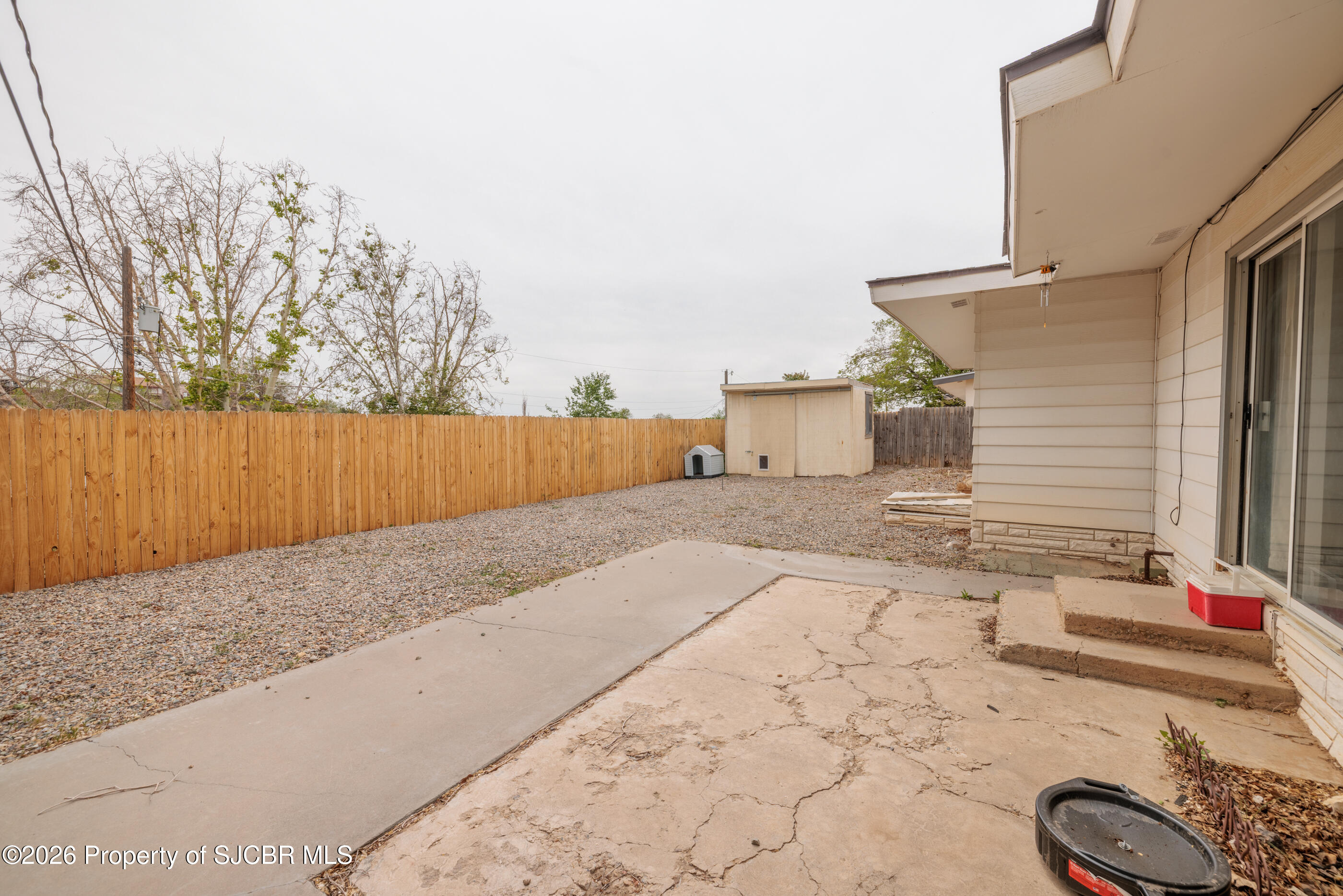 3312 N DUSTIN Avenue