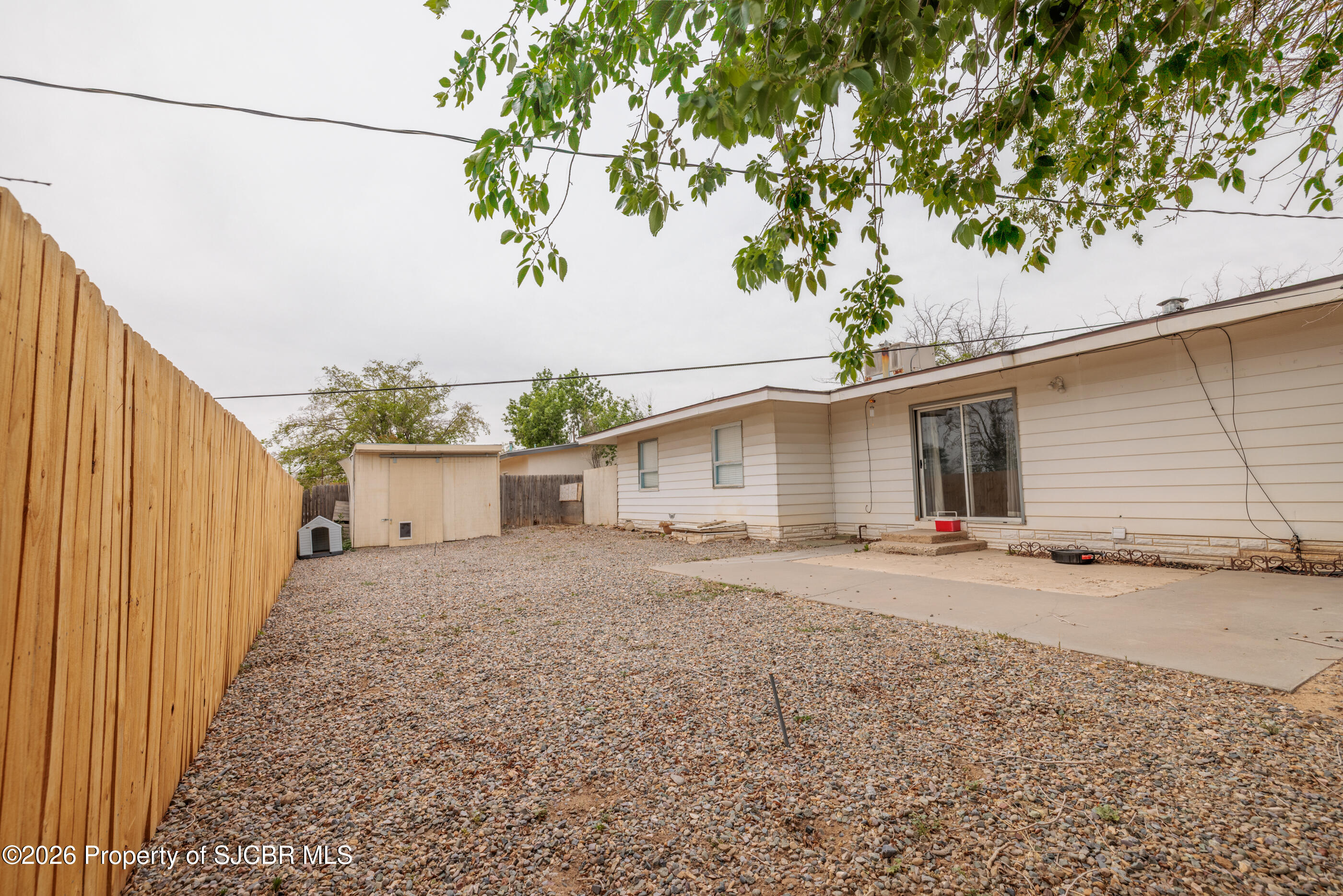 3312 N DUSTIN Avenue
