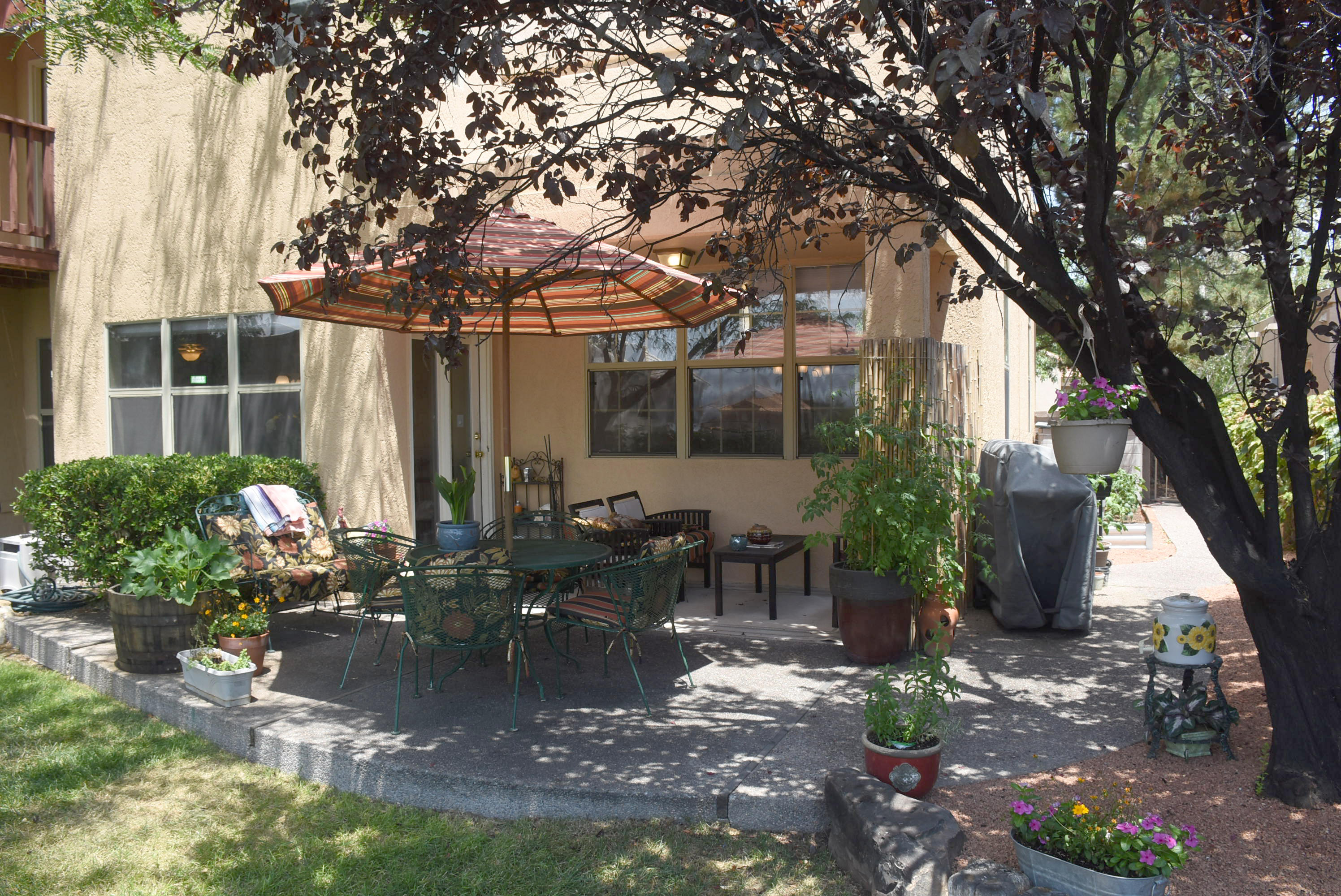 8835 Henriette Wyeth Drive NE