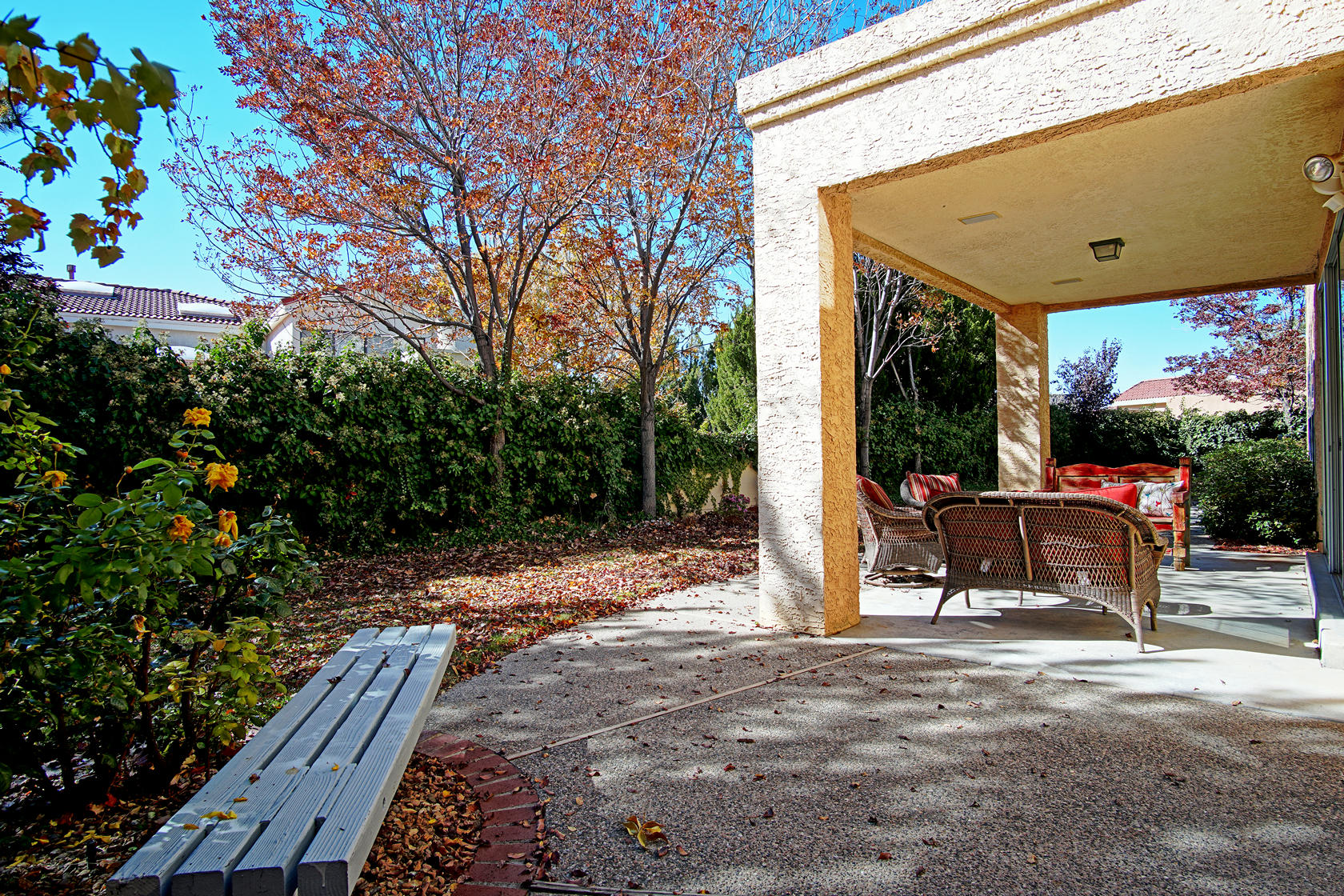 10408 ROYAL TROON NE