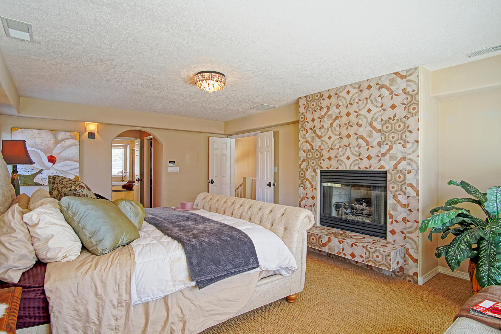 10408 ROYAL TROON NE