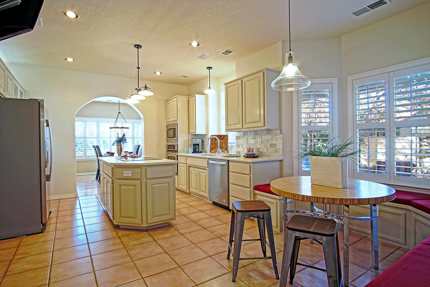 10408 ROYAL TROON NE
