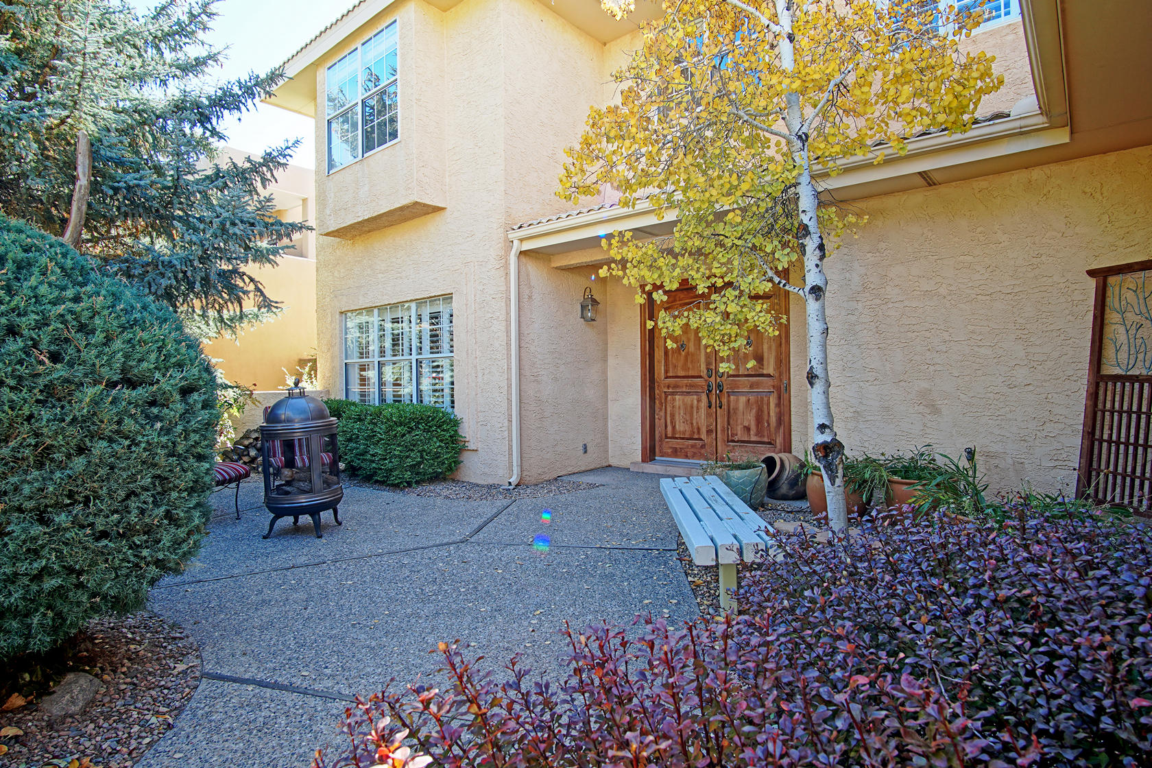10408 ROYAL TROON NE