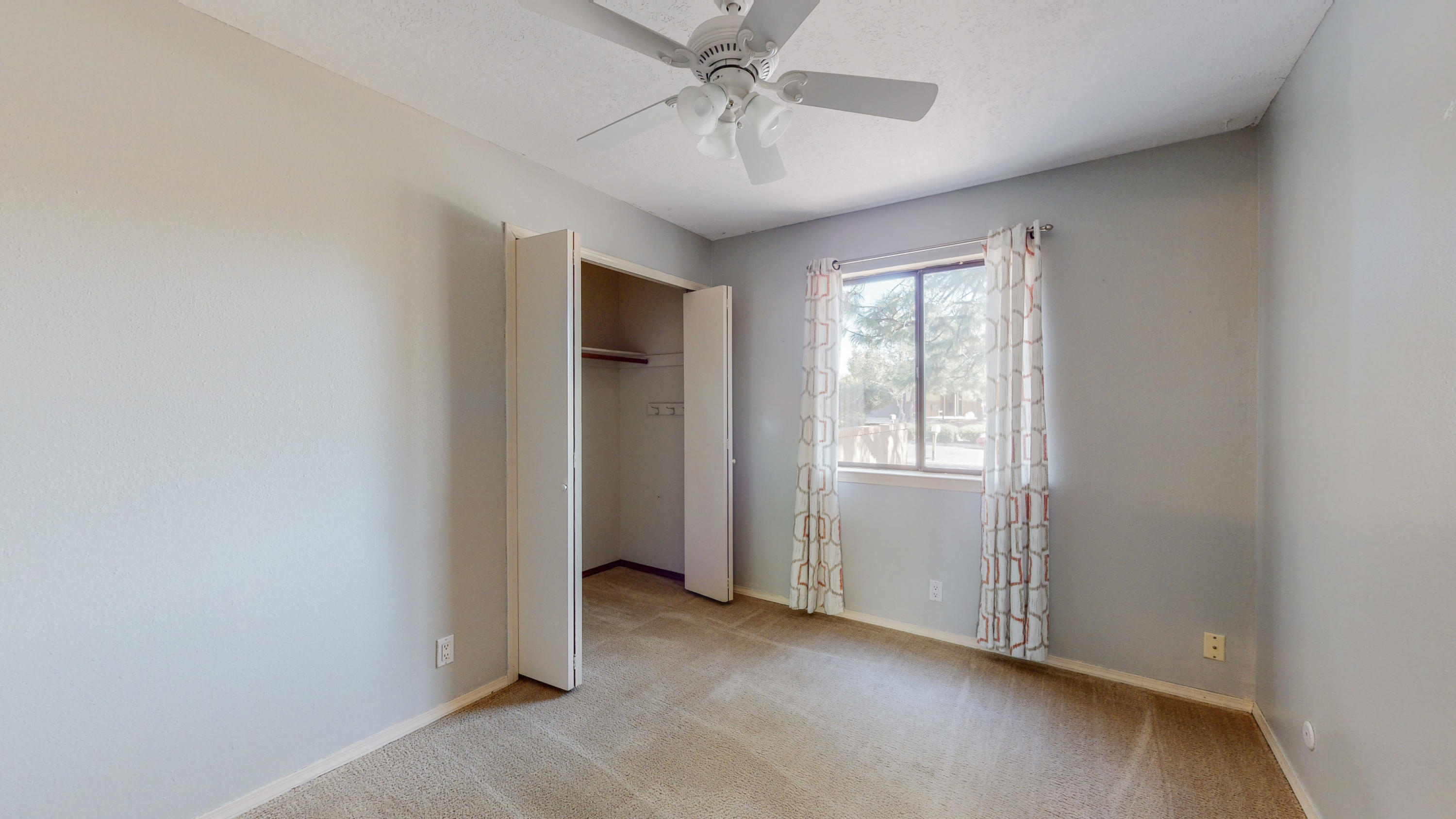 8909 OPPORTUNITY Drive NE