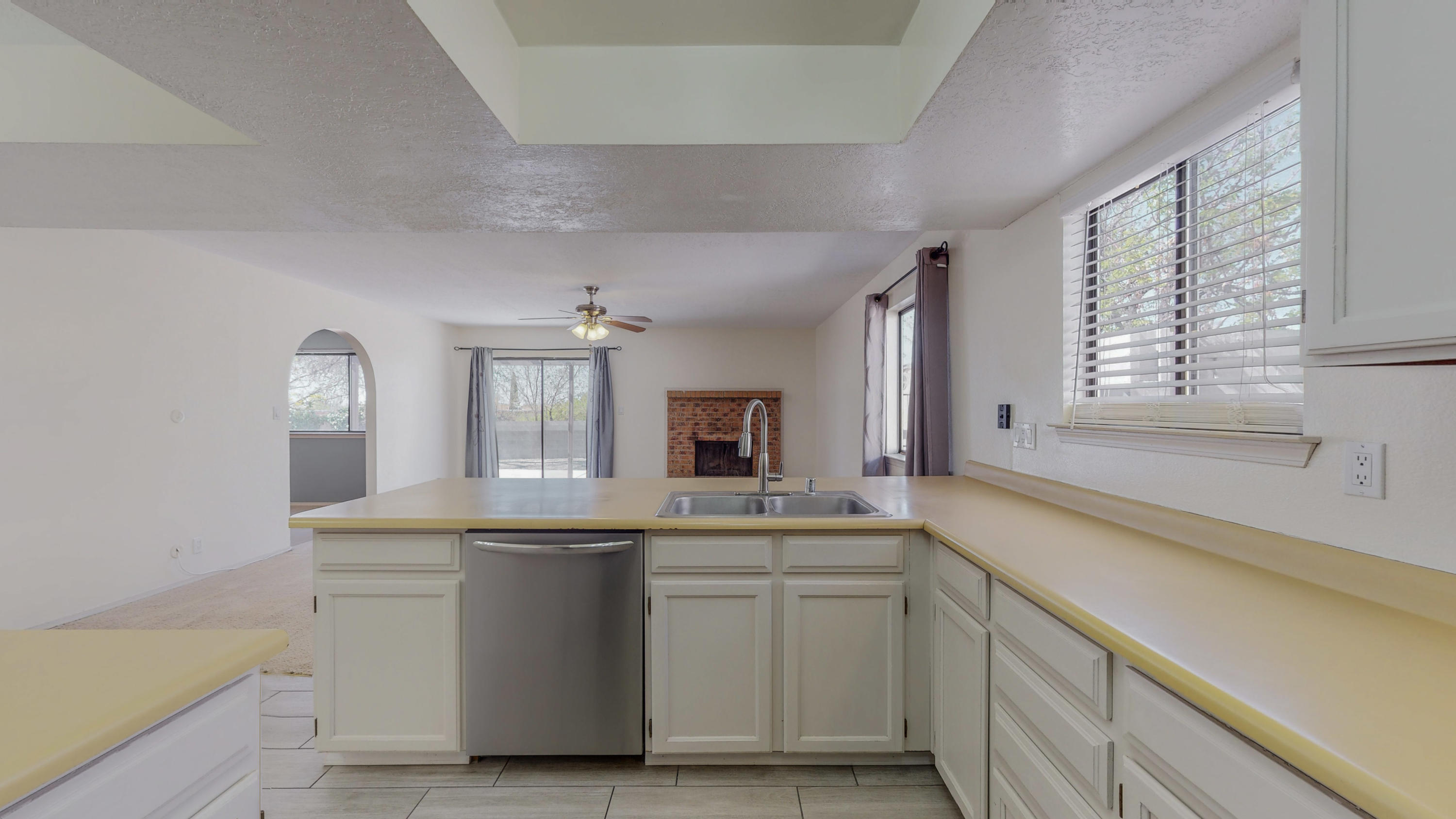 8909 OPPORTUNITY Drive NE